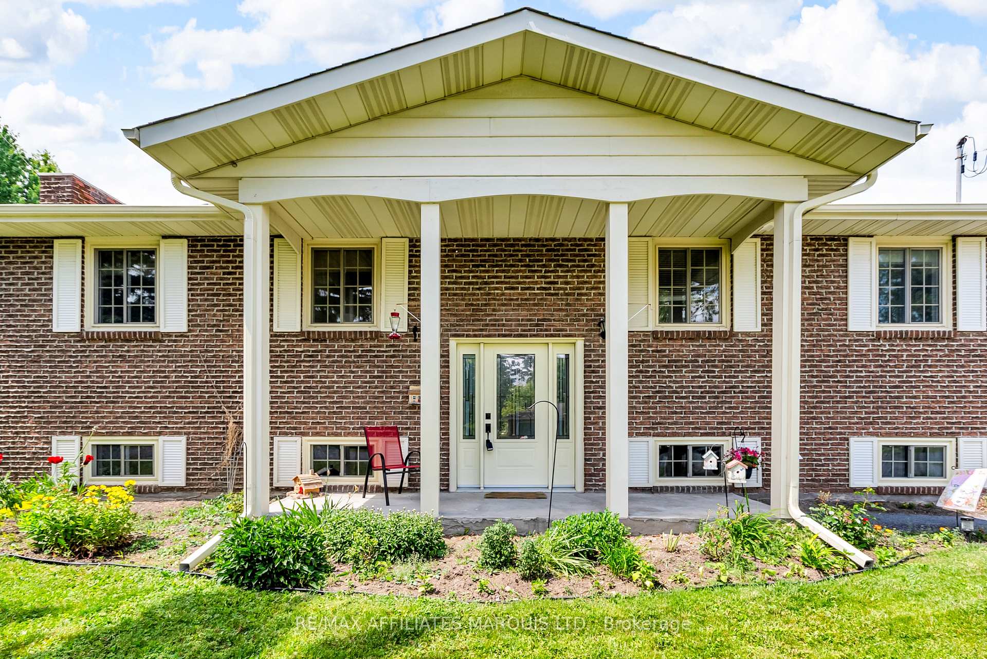Photo 3 of 18227 Oak Drive, South Glengarry, South Glengarry (Charlottenburgh) Twp — HOMEH