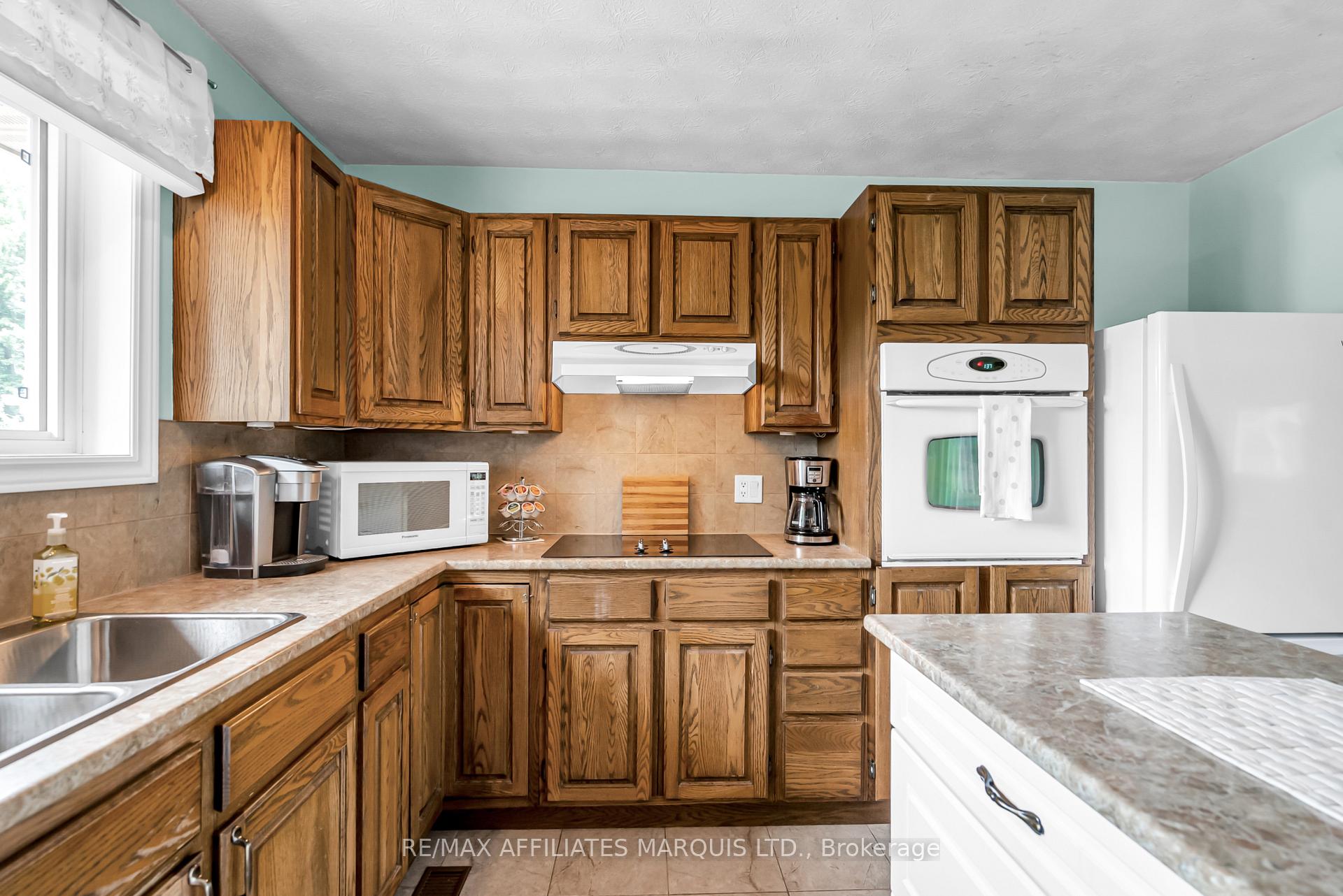 Photo 14 of 18227 Oak Drive, South Glengarry, South Glengarry (Charlottenburgh) Twp — HOMEH
