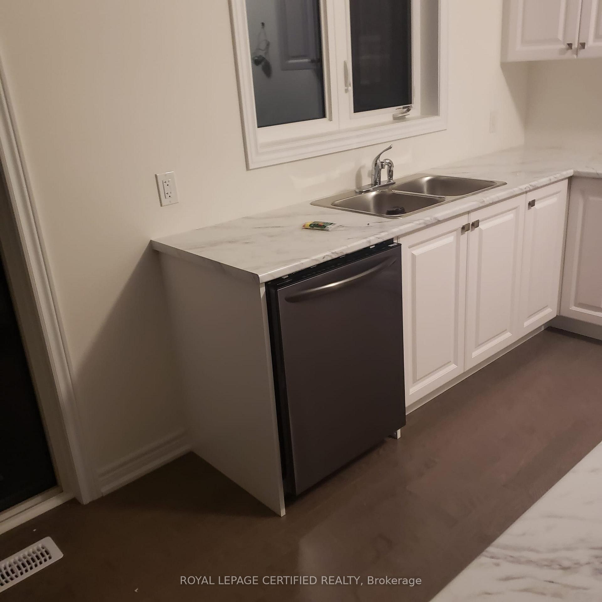 Photo 7 of 569 Red Elm Road, Shelburne — HOMEH