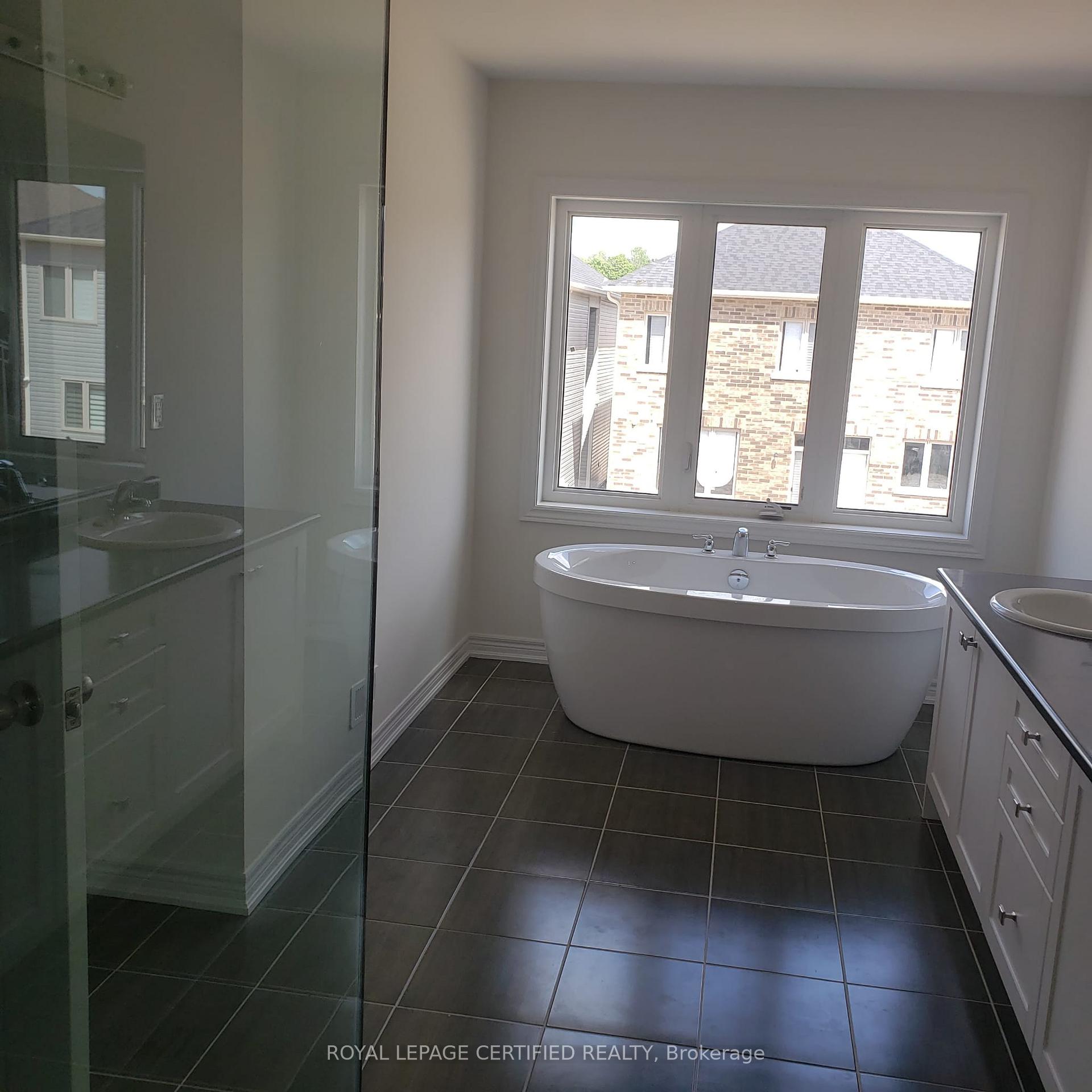 Photo 12 of 569 Red Elm Road, Shelburne — HOMEH