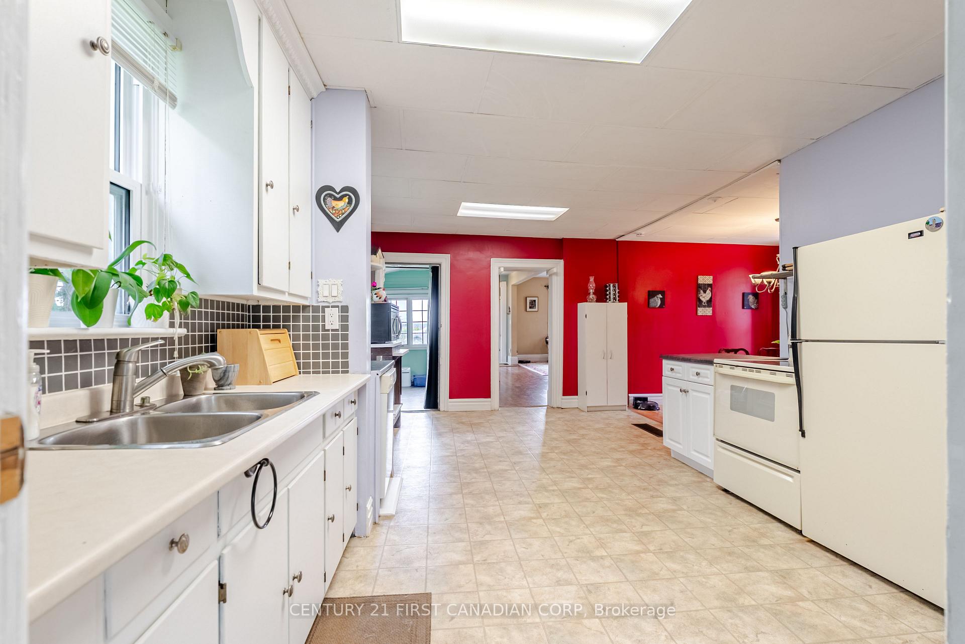 Photo 23 of 38214 Fingal Line, Southwold, Middlemarch — HOMEH