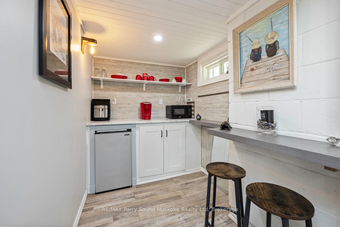 Photo 31 of 18 Karhu Lane, Seguin — HOMEH