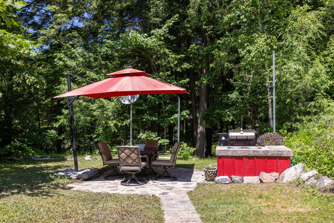 Photo 35 of 18 Karhu Lane, Seguin — HOMEH
