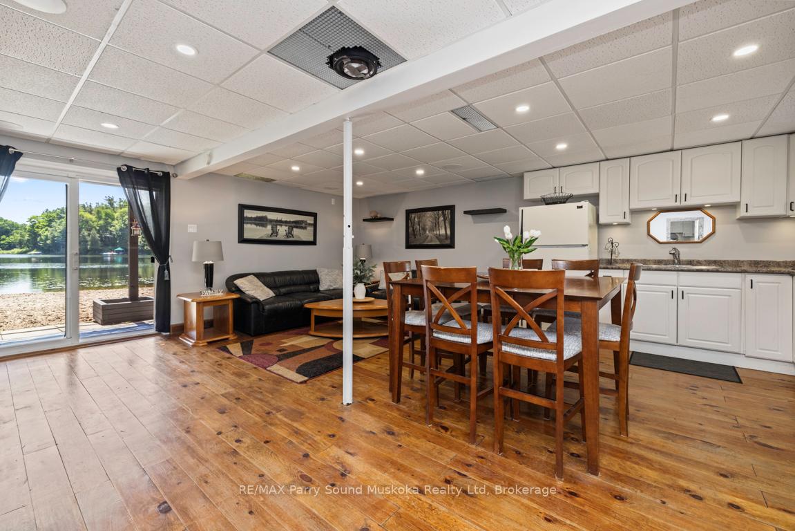 Photo 38 of 18 Karhu Lane, Seguin — HOMEH