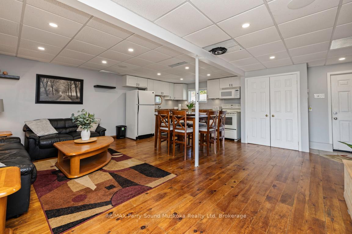 Photo 39 of 18 Karhu Lane, Seguin — HOMEH