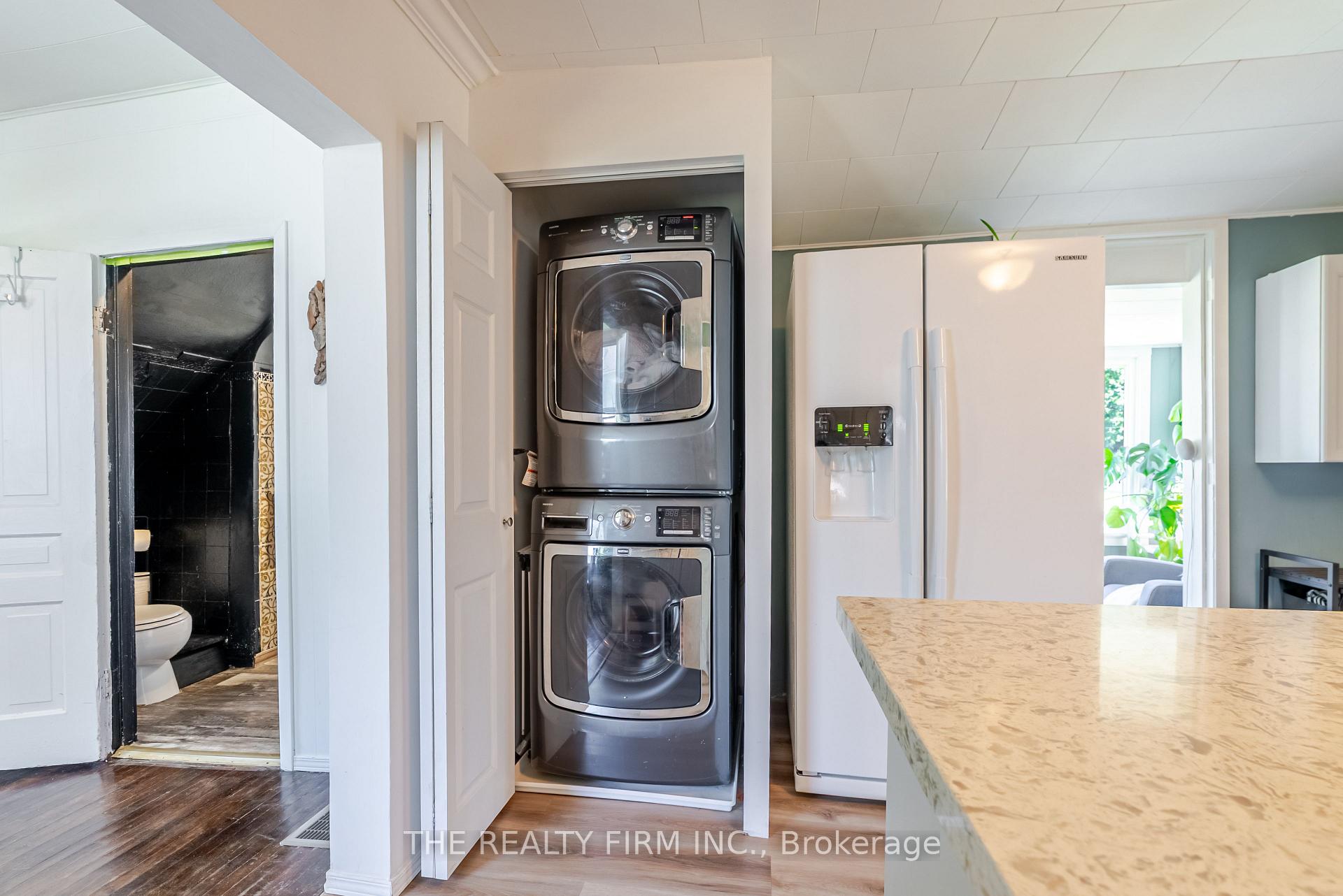 Photo 10 of 174 Omara Street, Southwest Middlesex, Glencoe — HOMEH