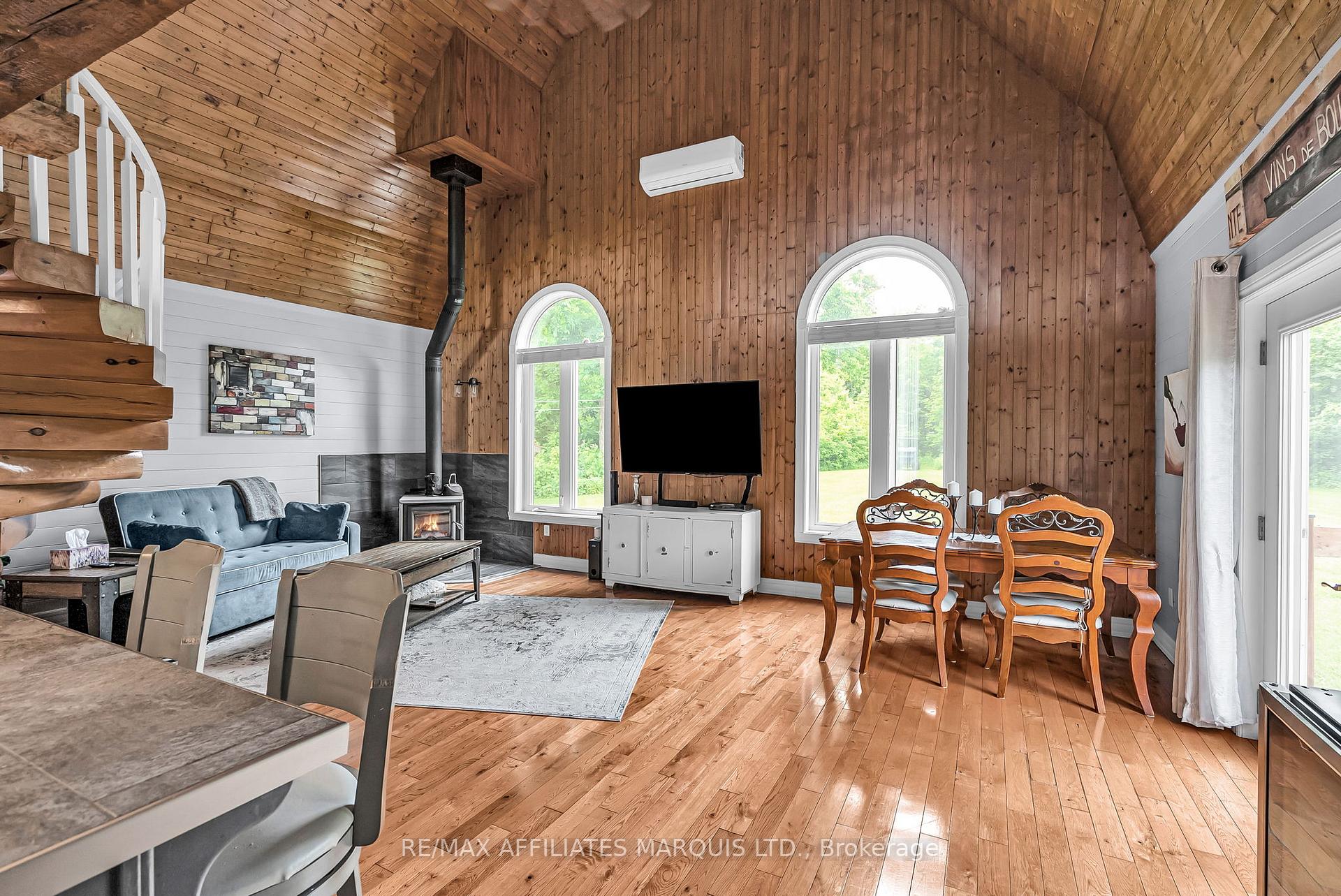 Photo 17 of 19738 Doonan Road, South Glengarry, South Glengarry (Charlottenburgh) Twp — HOMEH