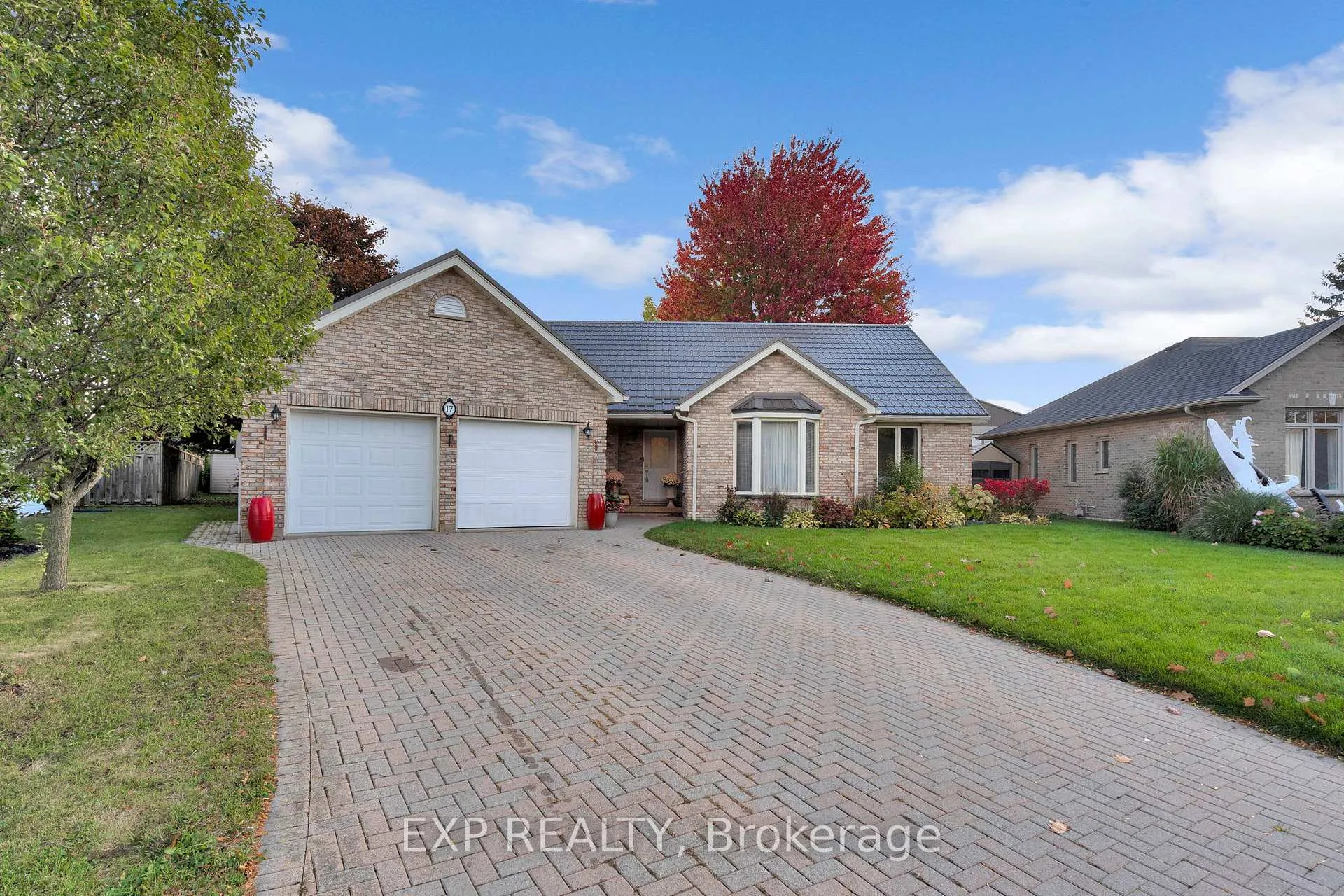 Photo 2 of 17 Abbey Lane, South Huron, Exeter — HOMEH