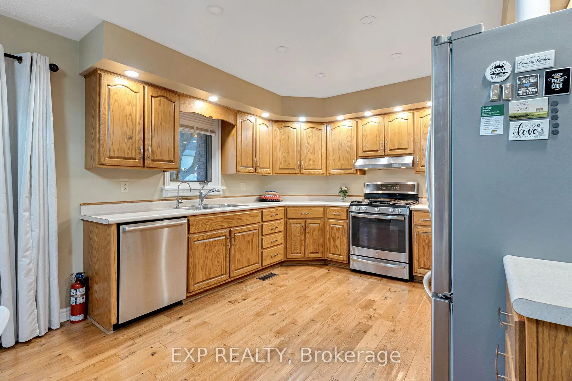 Photo 6 of 17 Abbey Lane, South Huron, Exeter — HOMEH