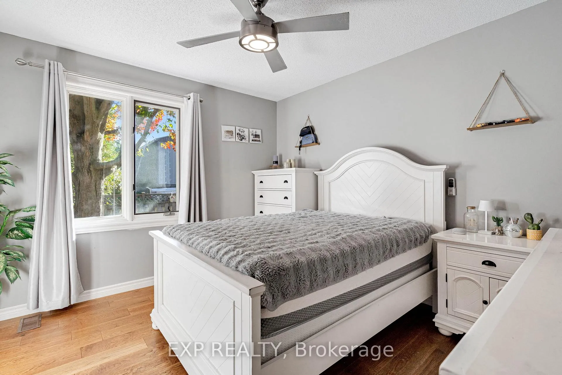 Photo 22 of 17 Abbey Lane, South Huron, Exeter — HOMEH
