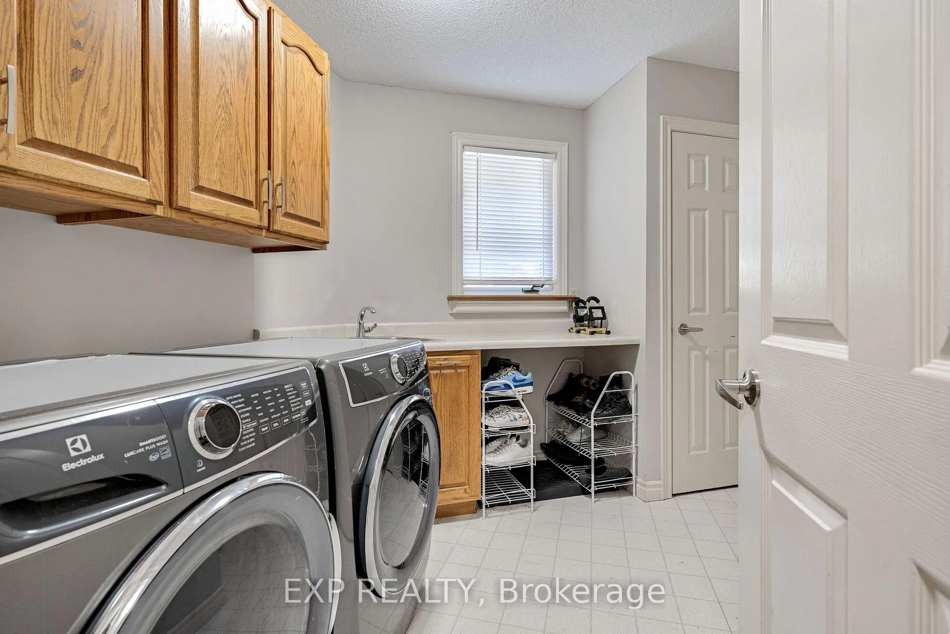 Photo 27 of 17 Abbey Lane, South Huron, Exeter — HOMEH