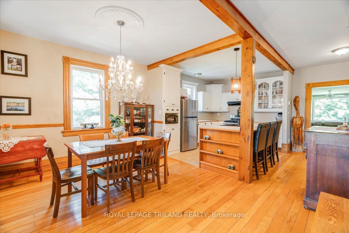 Photo 6 of 23186 Springfield Road, Southwest Middlesex, Rural Southwest Middlesex — HOMEH