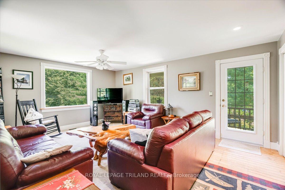 Photo 13 of 23186 Springfield Road, Southwest Middlesex, Rural Southwest Middlesex — HOMEH