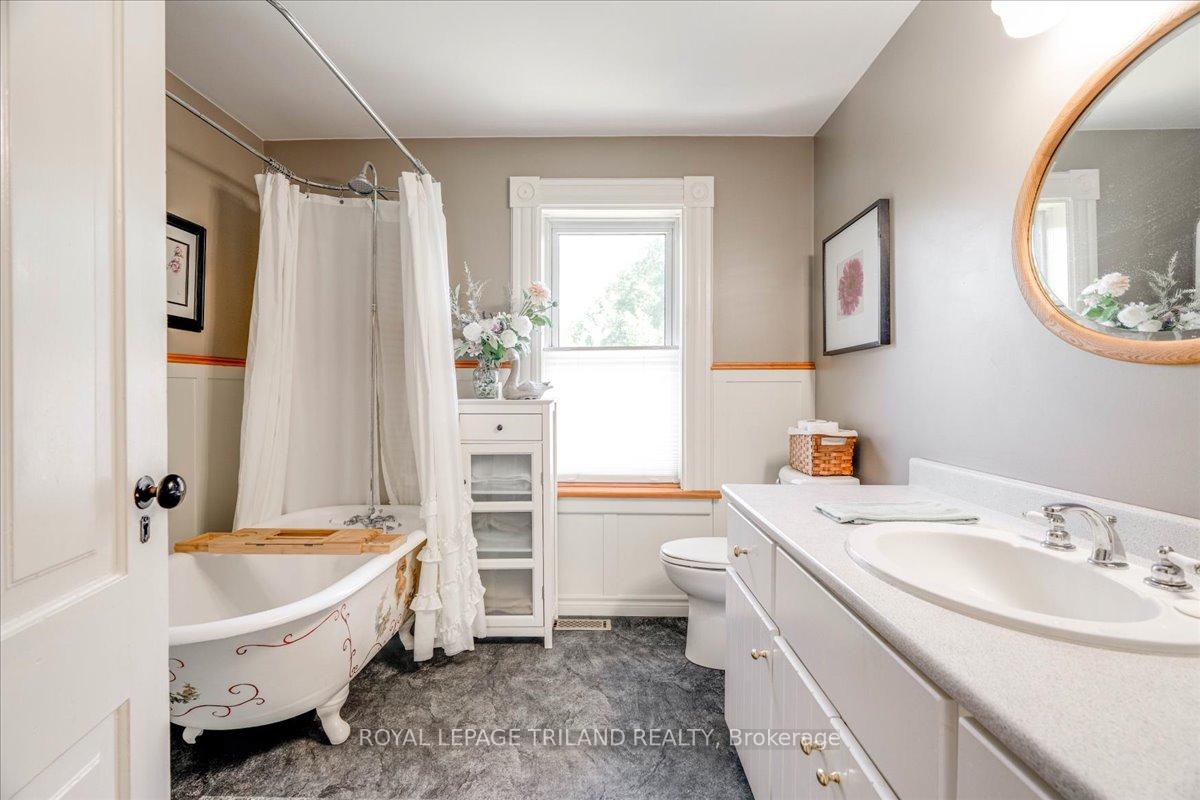 Photo 19 of 23186 Springfield Road, Southwest Middlesex, Rural Southwest Middlesex — HOMEH