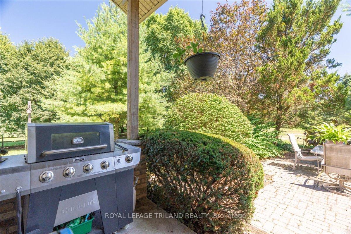 Photo 39 of 23186 Springfield Road, Southwest Middlesex, Rural Southwest Middlesex — HOMEH