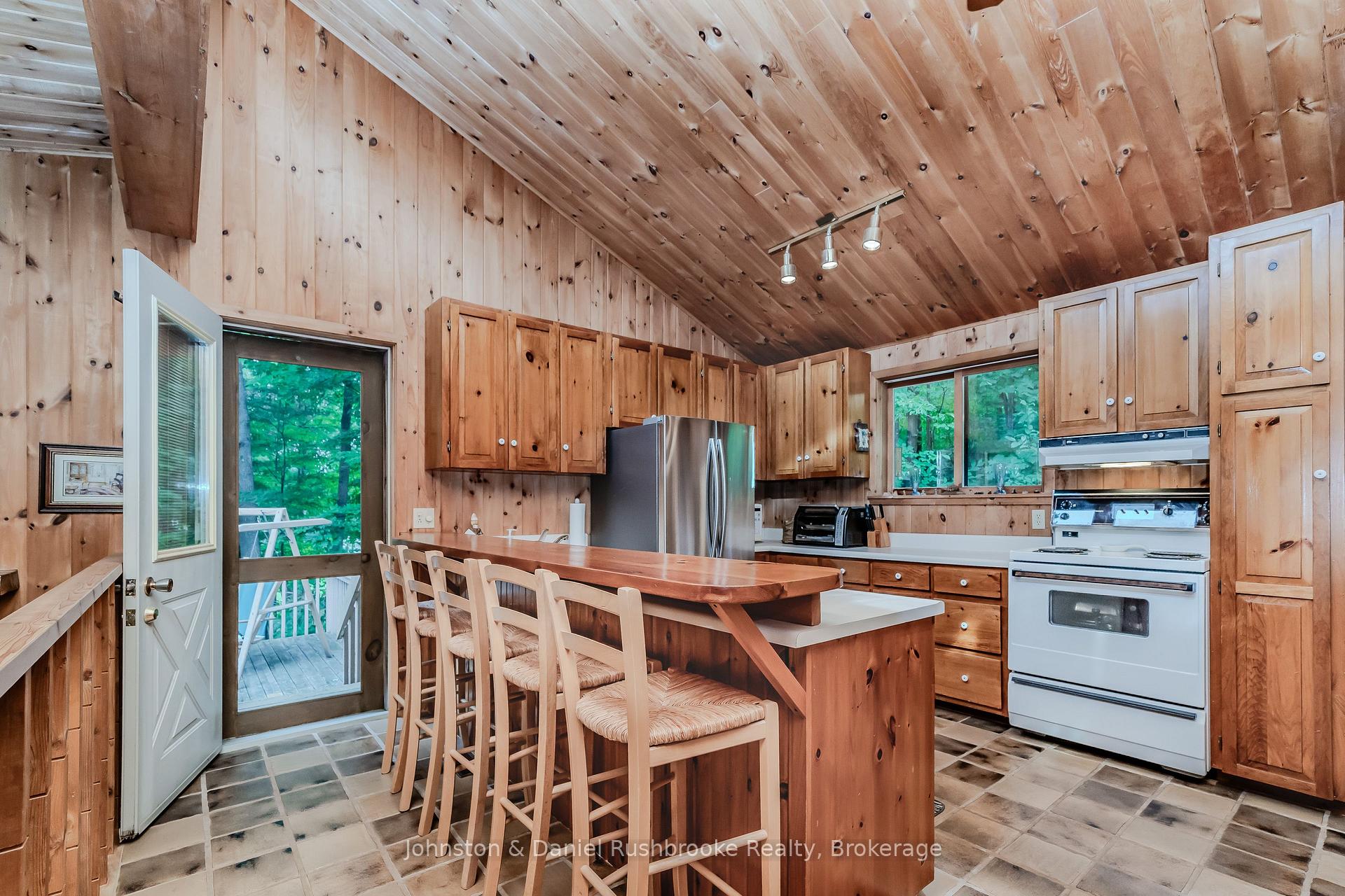Photo 11 of 9 Elsasser Road, Seguin — HOMEH