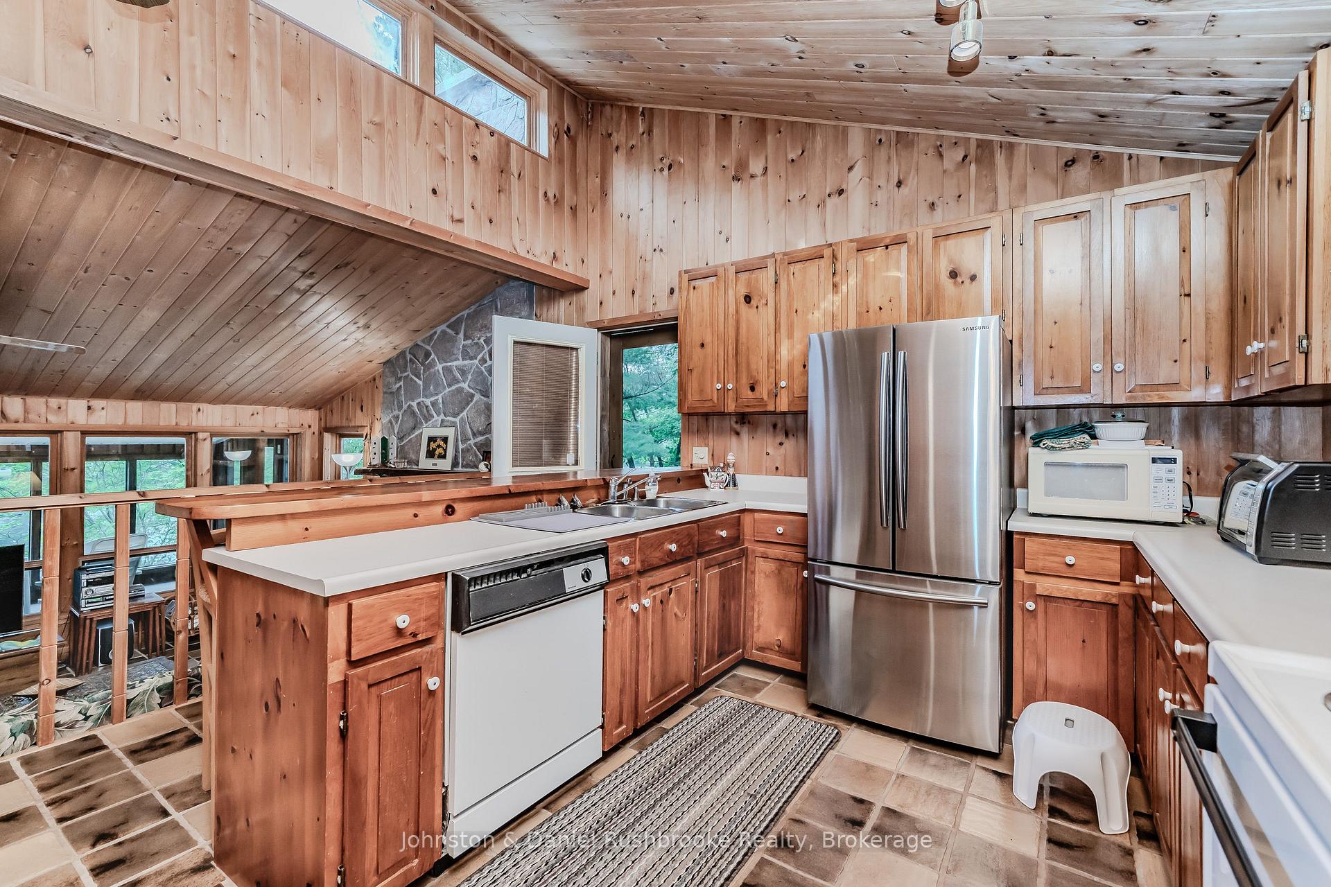 Photo 12 of 9 Elsasser Road, Seguin — HOMEH
