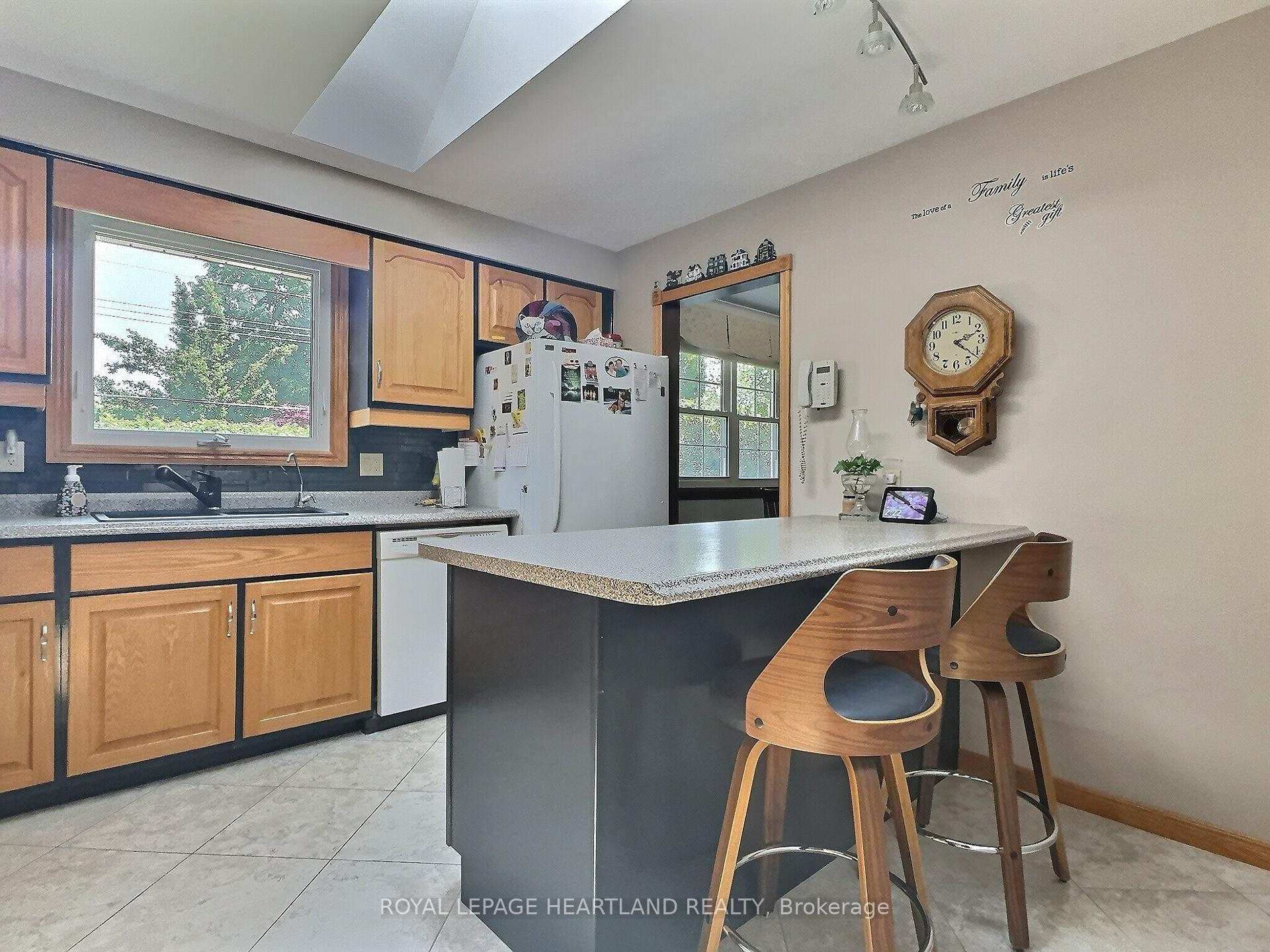 Photo 14 of 261 Churchill Drive, South Huron, Exeter — HOMEH