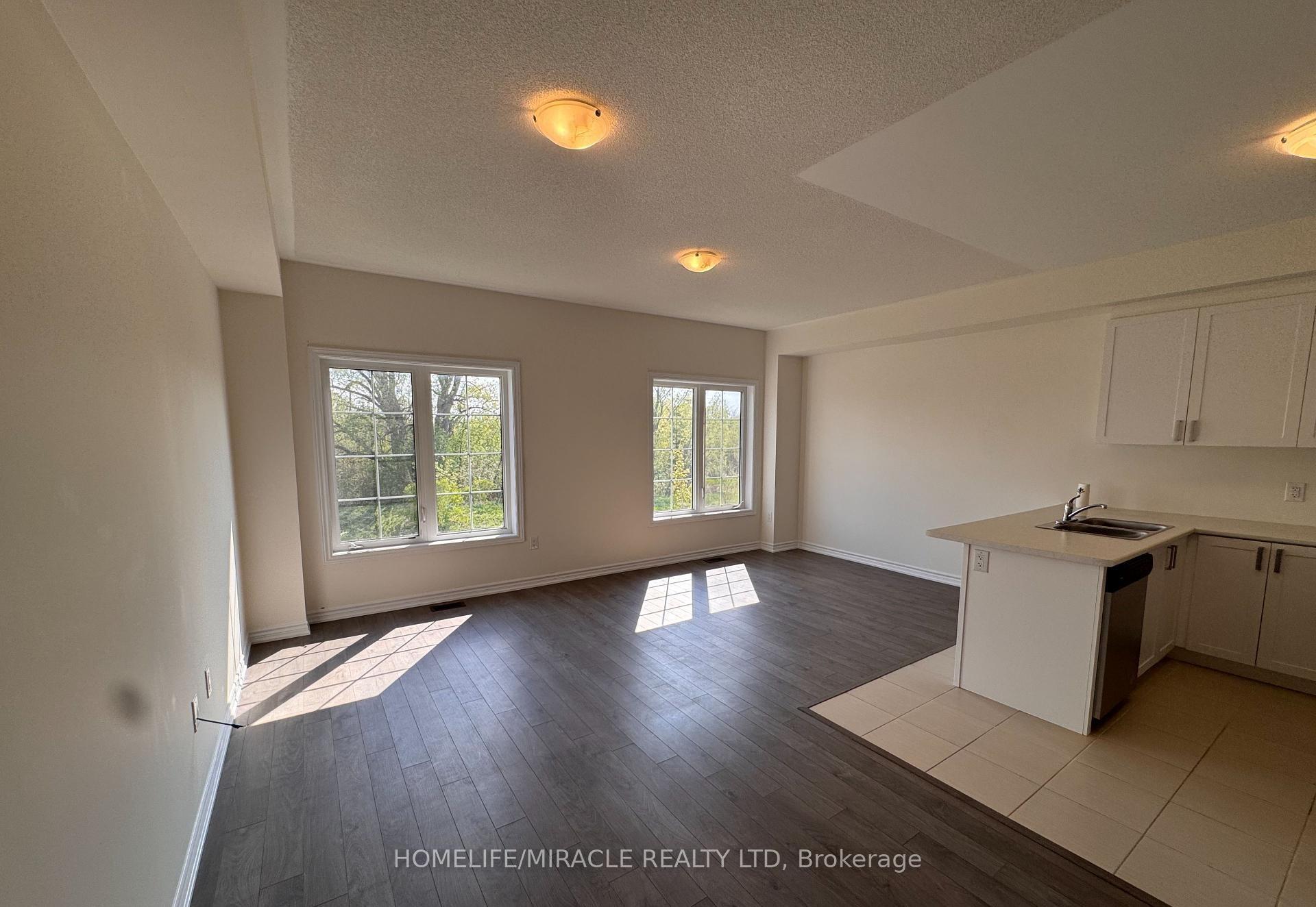 Photo 5 of 118 Winters Way, Shelburne — HOMEH