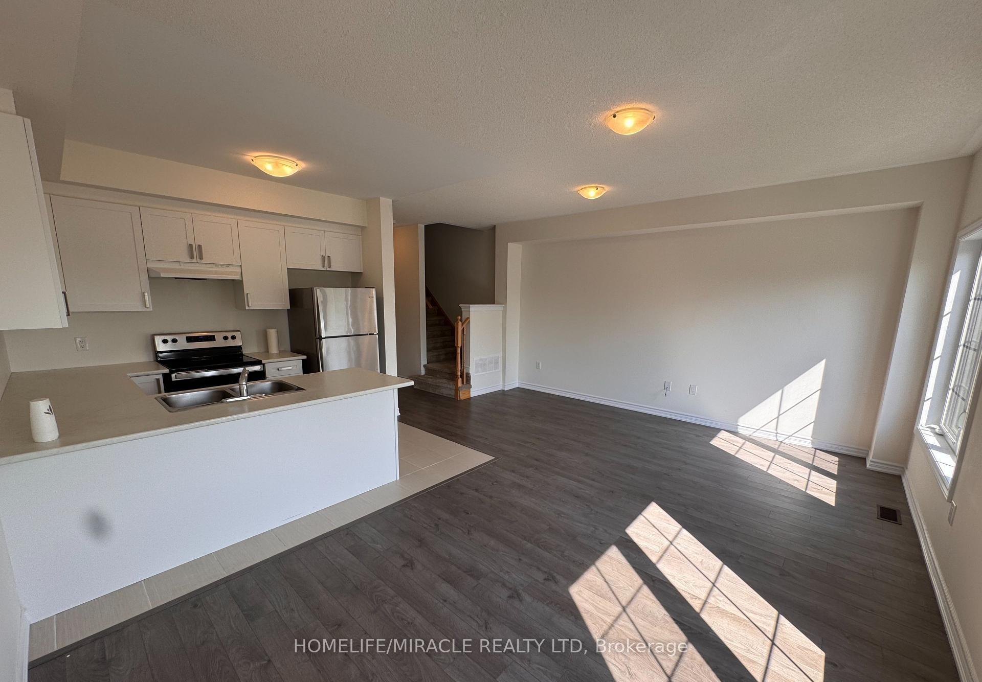 Photo 6 of 118 Winters Way, Shelburne — HOMEH