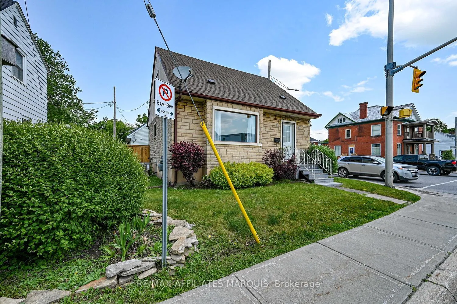 Photo 1 of 157 Elmsley Street N, Smiths Falls — HOMEH