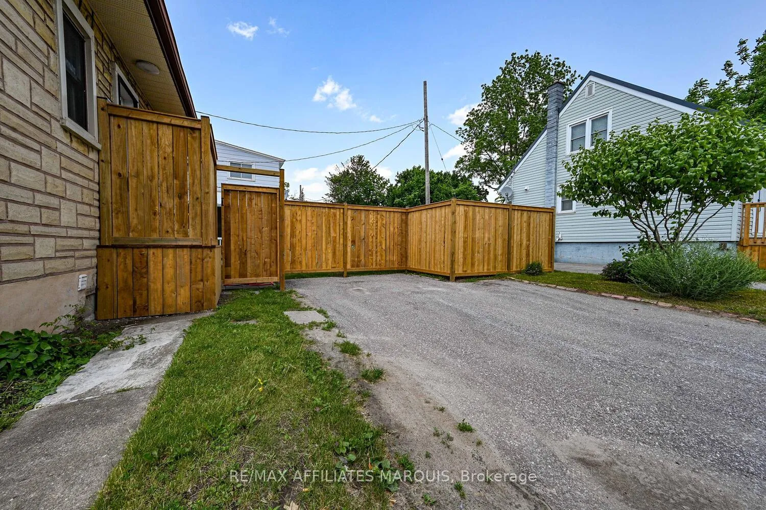 Photo 28 of 157 Elmsley Street N, Smiths Falls — HOMEH
