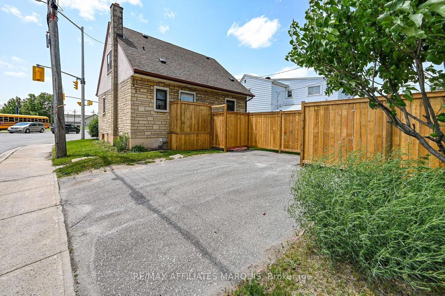 Photo 29 of 157 Elmsley Street N, Smiths Falls — HOMEH