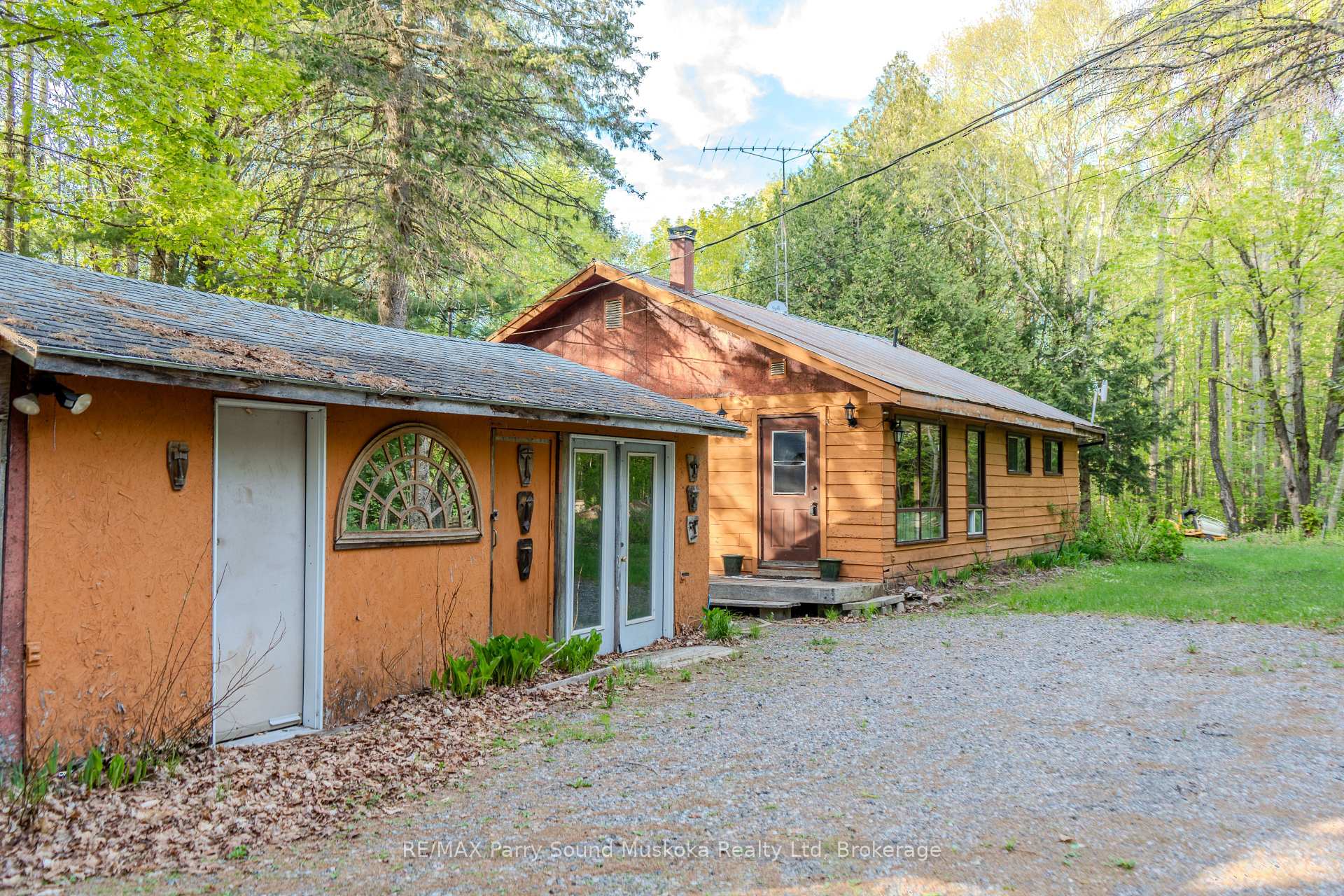 Photo 9 of 82 Bradley Road, Seguin — HOMEH