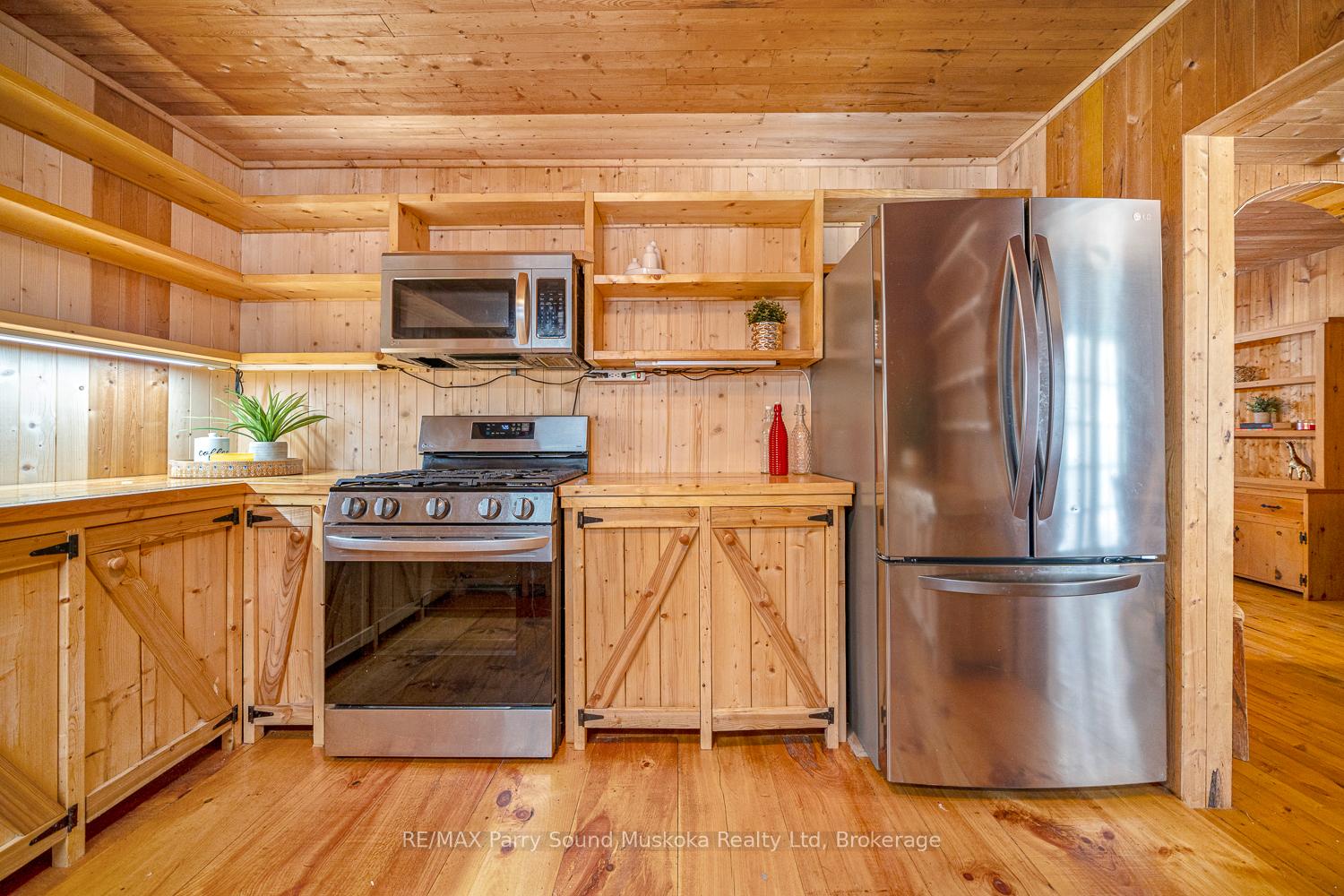 Photo 32 of 82 Bradley Road, Seguin — HOMEH