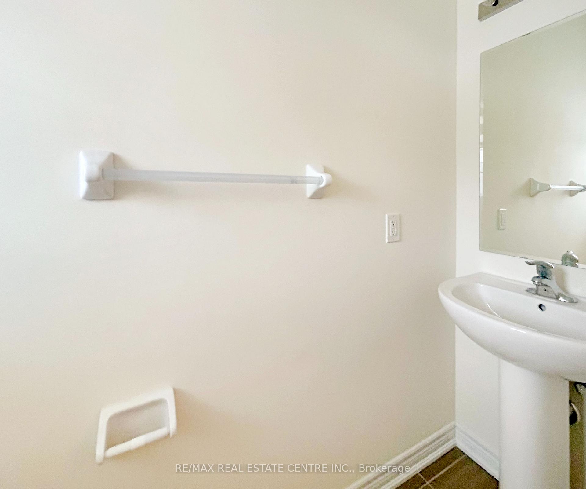 Photo 4 of 723 Potawatomi Crescent, Shelburne — HOMEH