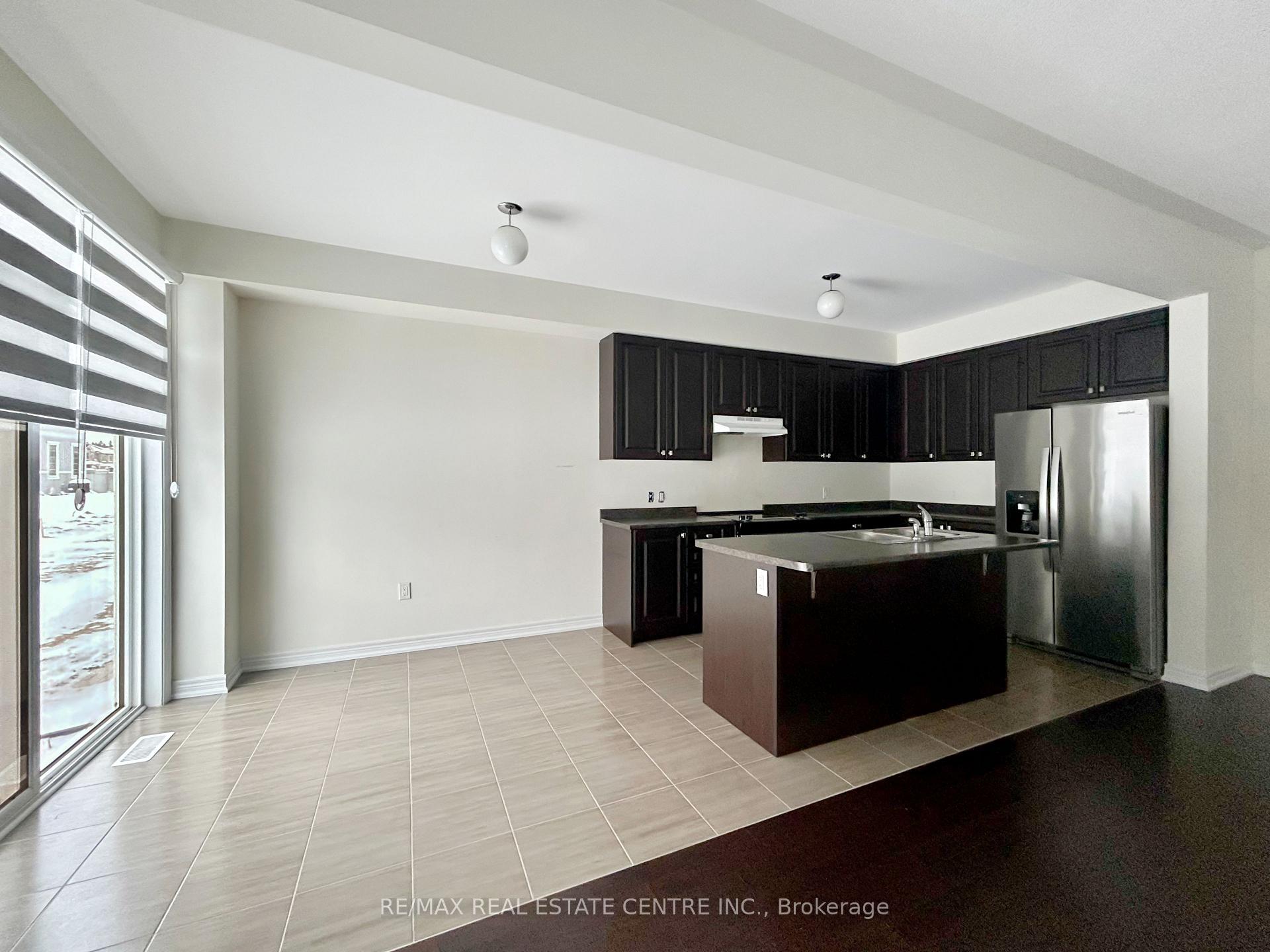 Photo 9 of 723 Potawatomi Crescent, Shelburne — HOMEH