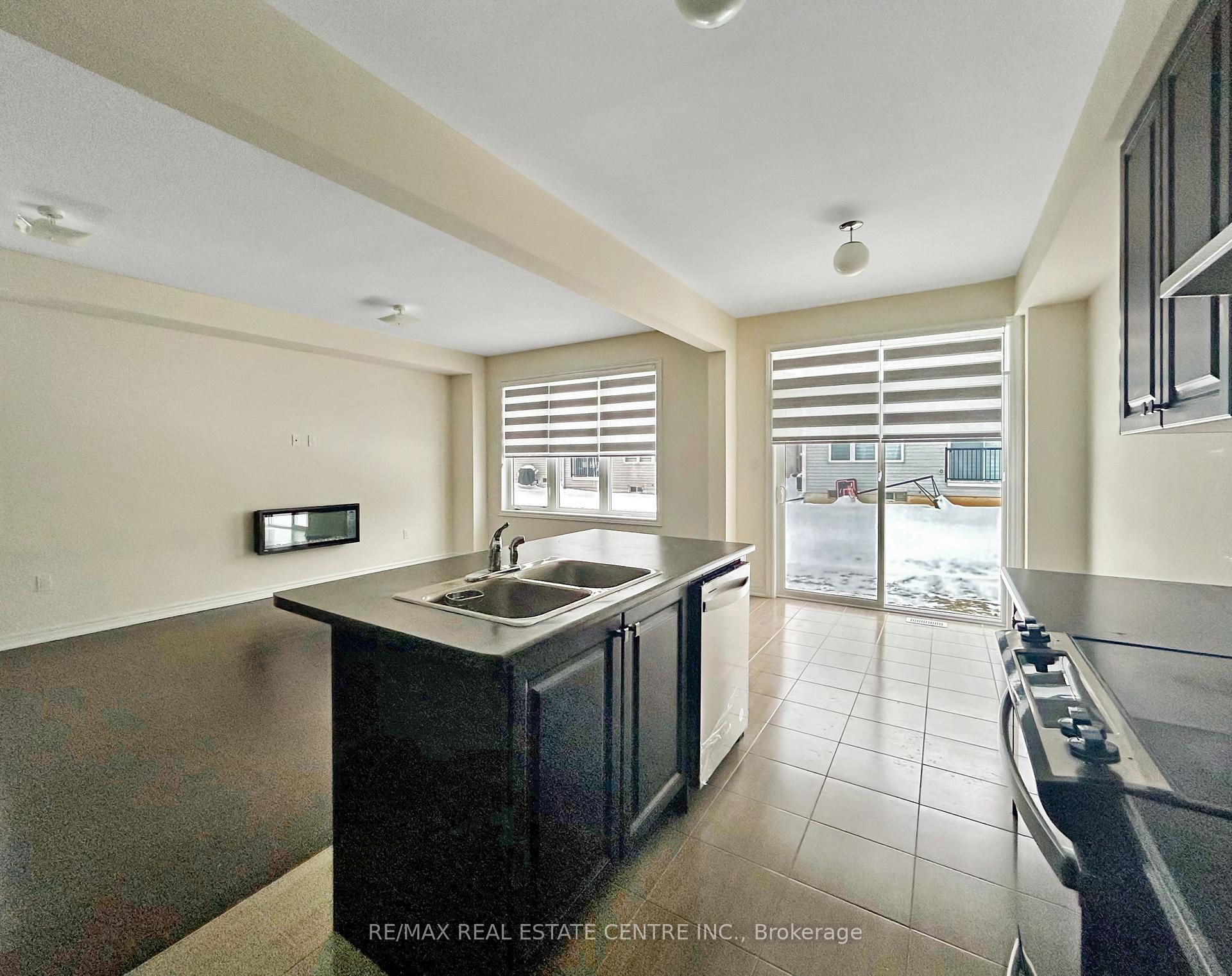 Photo 12 of 723 Potawatomi Crescent, Shelburne — HOMEH