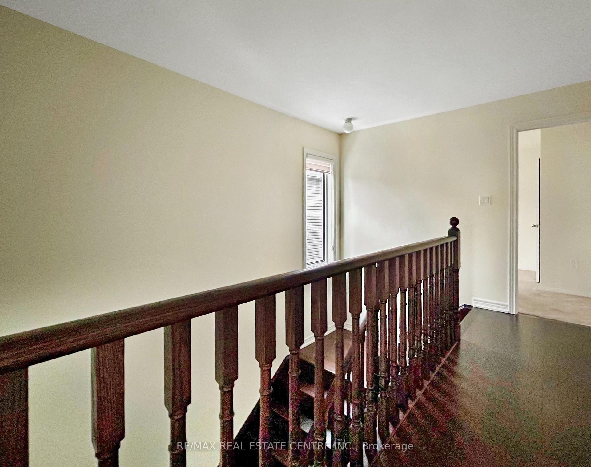 Photo 13 of 723 Potawatomi Crescent, Shelburne — HOMEH