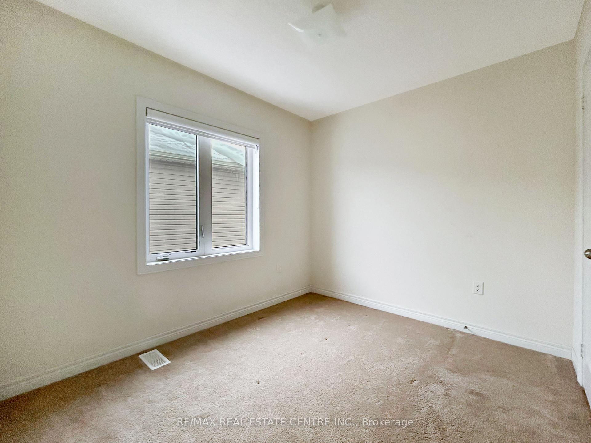Photo 14 of 723 Potawatomi Crescent, Shelburne — HOMEH