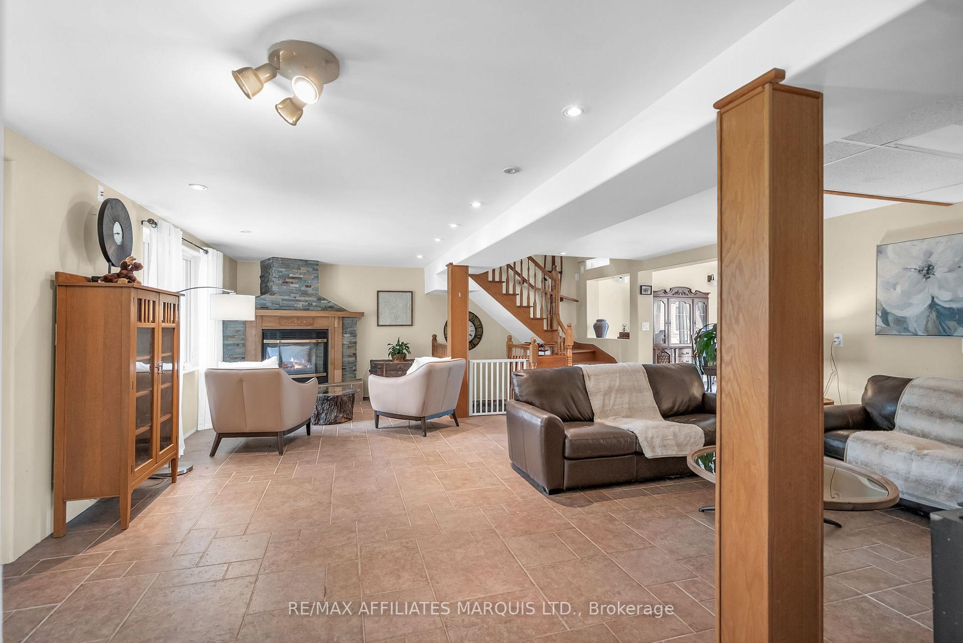 Photo 5 of 20292 County 25 Road, South Glengarry, South Glengarry (Charlottenburgh) Twp — HOMEH
