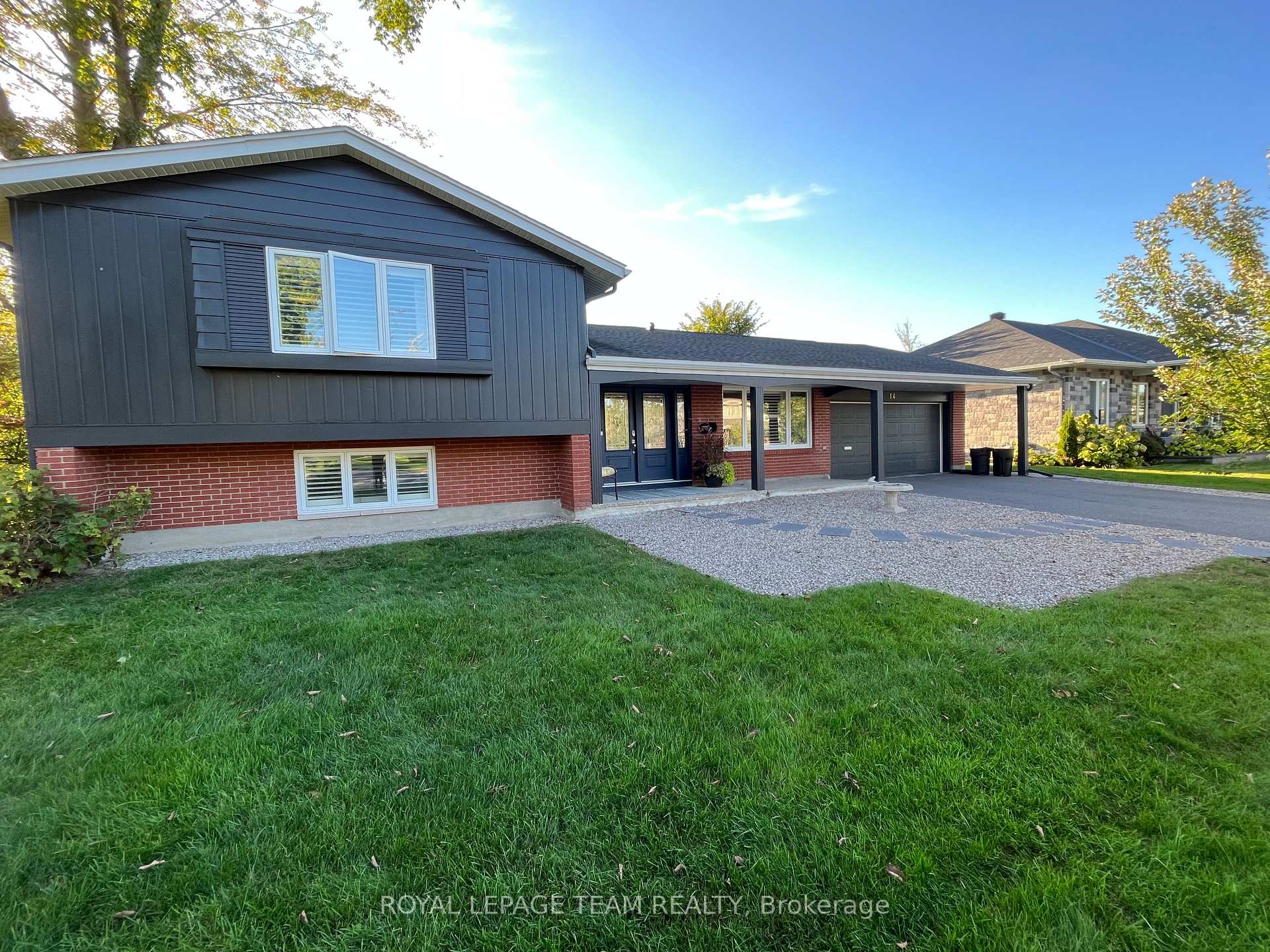Photo 1 of 14 Riverbrook Road, Ottawa, Arlington Woods — HOMEH