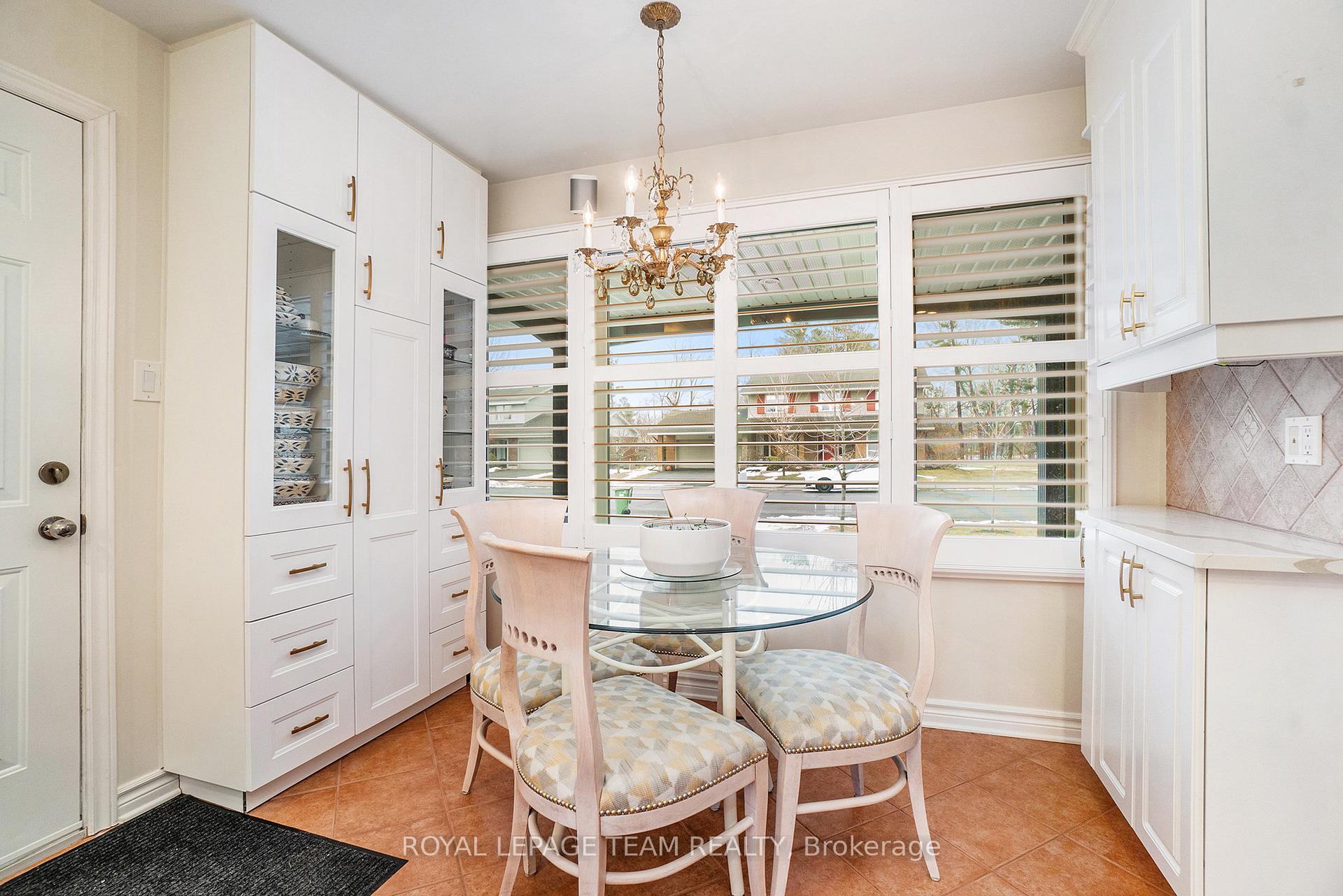 Photo 17 of 14 Riverbrook Road, Ottawa, Arlington Woods — HOMEH