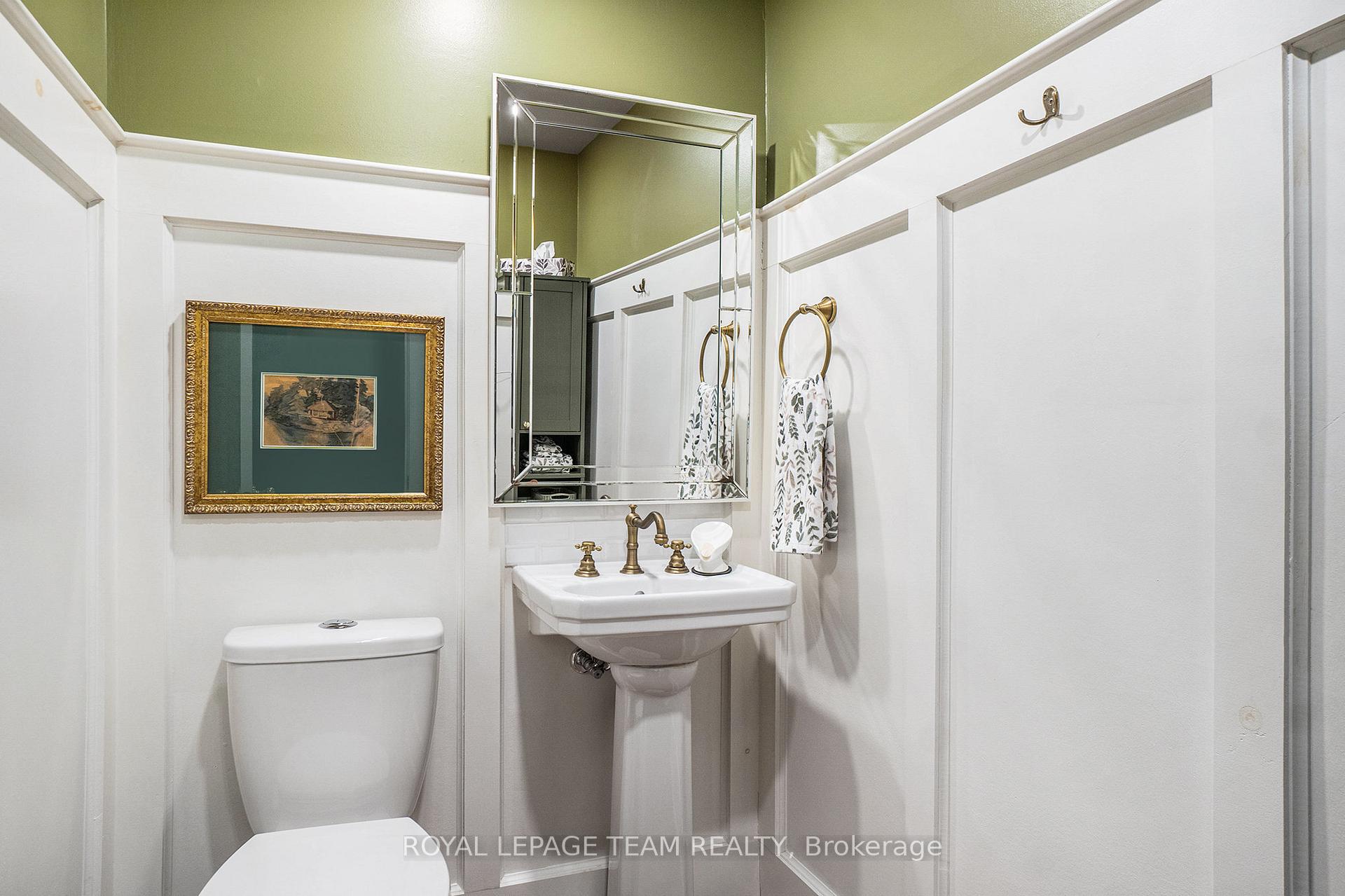 Photo 19 of 14 Riverbrook Road, Ottawa, Arlington Woods — HOMEH