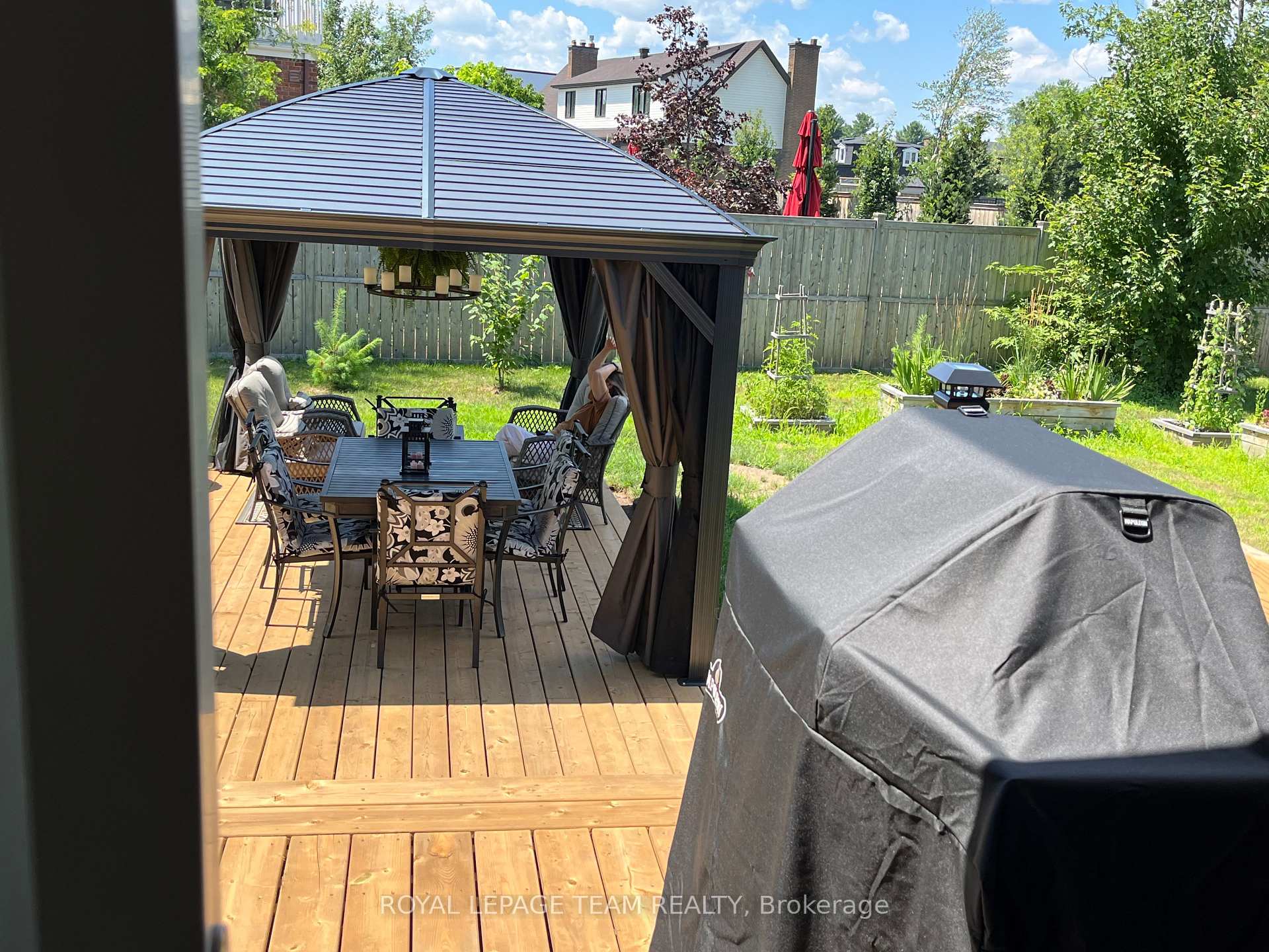 Photo 38 of 14 Riverbrook Road, Ottawa, Arlington Woods — HOMEH