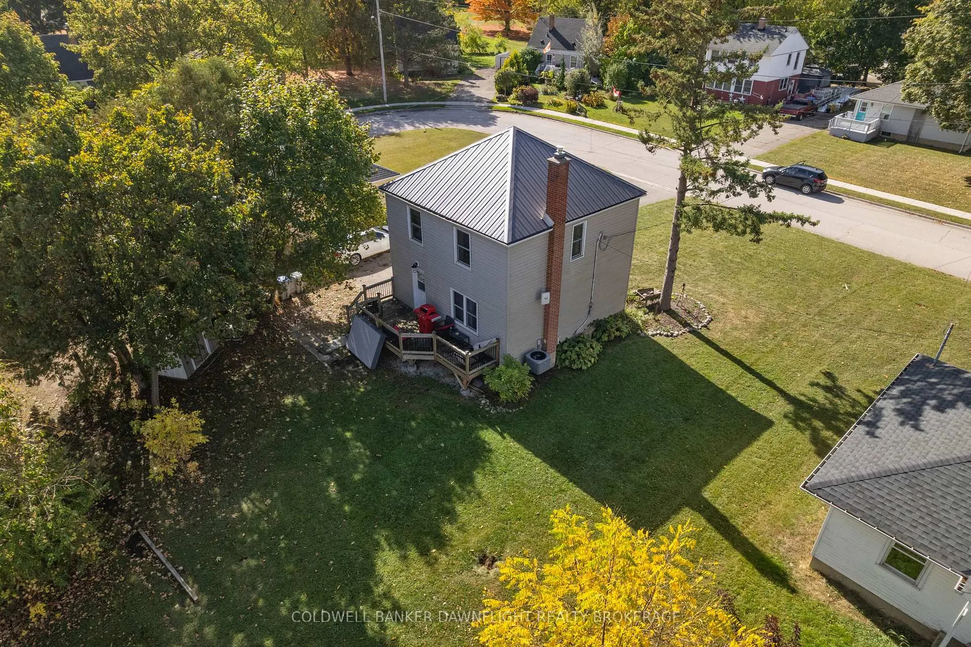 Photo 3 of 106 Kensington Crescent, South Huron, Stephen — HOMEH