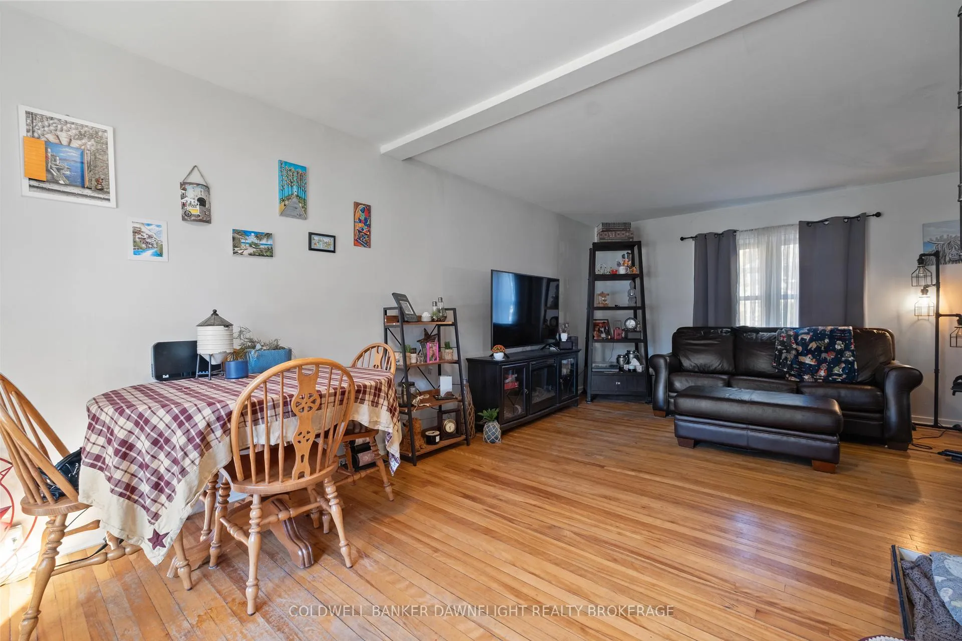 Photo 4 of 106 Kensington Crescent, South Huron, Stephen — HOMEH