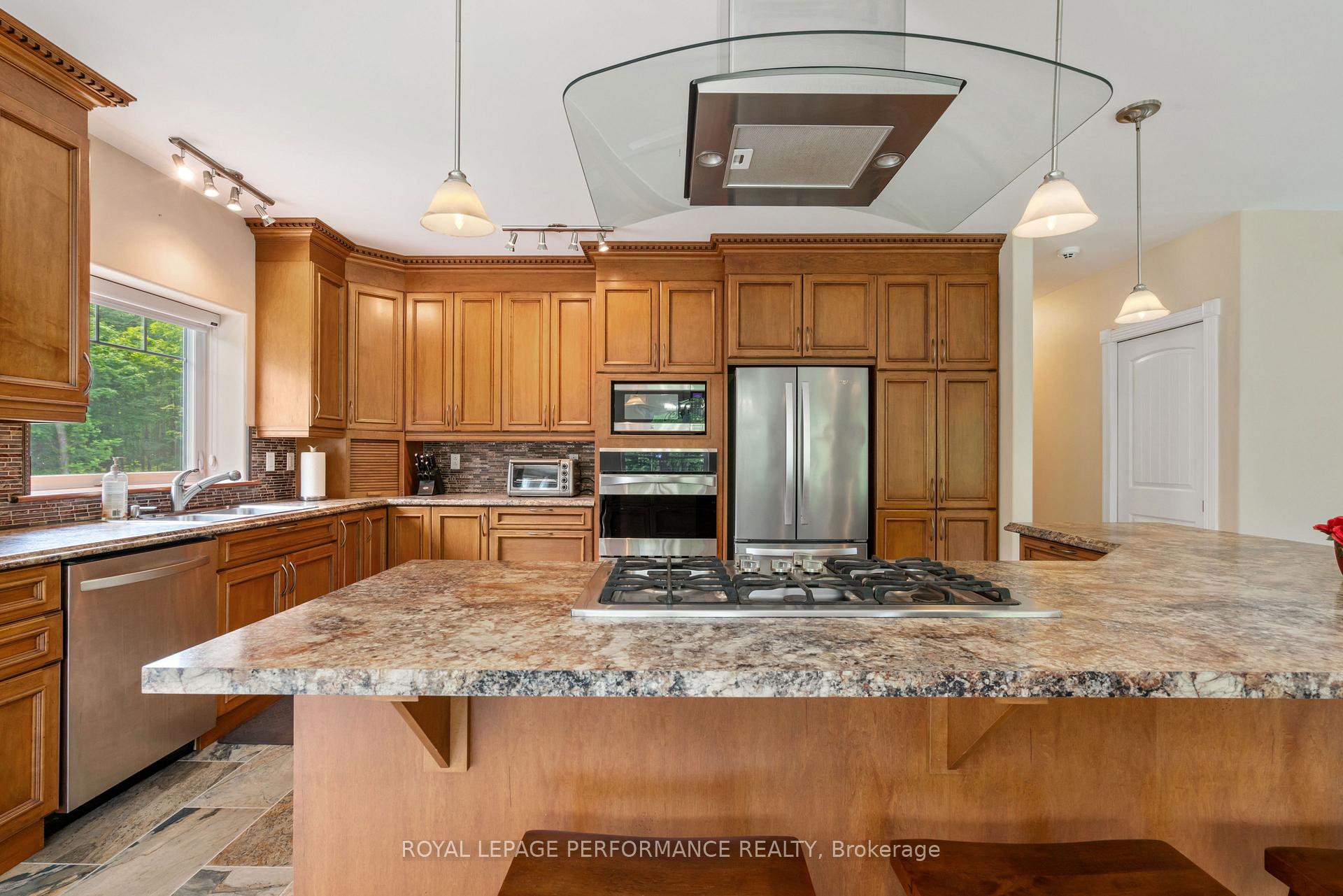 Photo 9 of 18780 Beaverbrook Road, South Glengarry, South Glengarry (Charlottenburgh) Twp — HOMEH