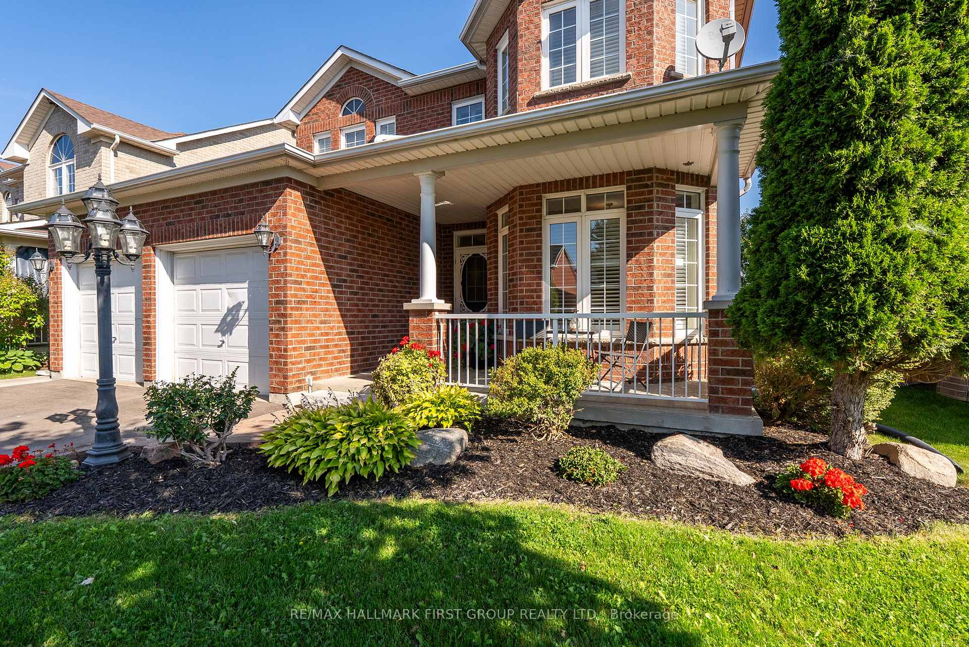 Photo 3 of 27 Robin Trail, Scugog, Port Perry — HOMEH
