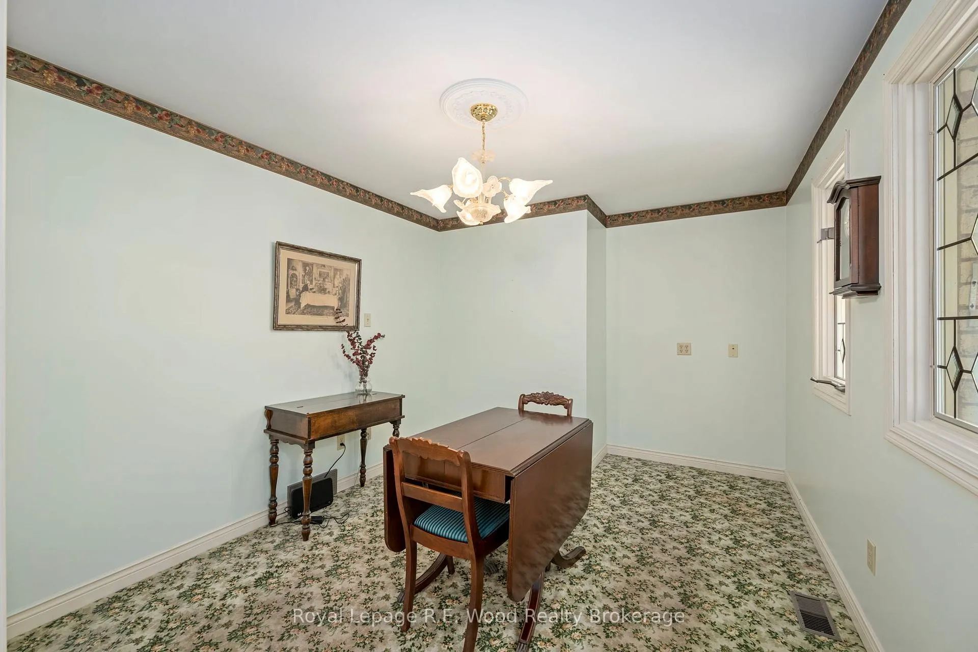 Photo 13 of 39710 Shady Lane Crescent, Southwold, Talbotville — HOMEH