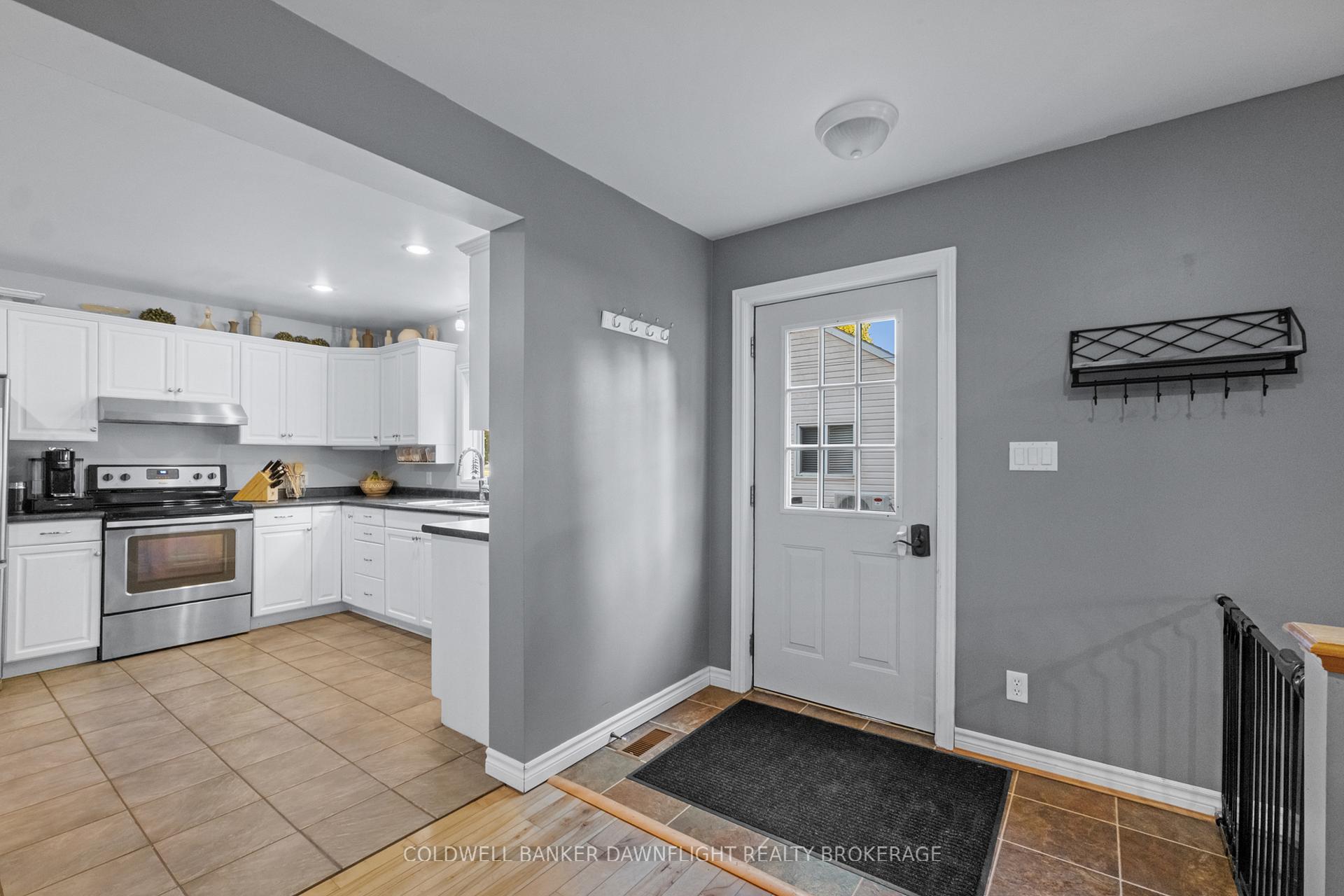 Photo 4 of 369 Marlborough Street, South Huron, Exeter — HOMEH