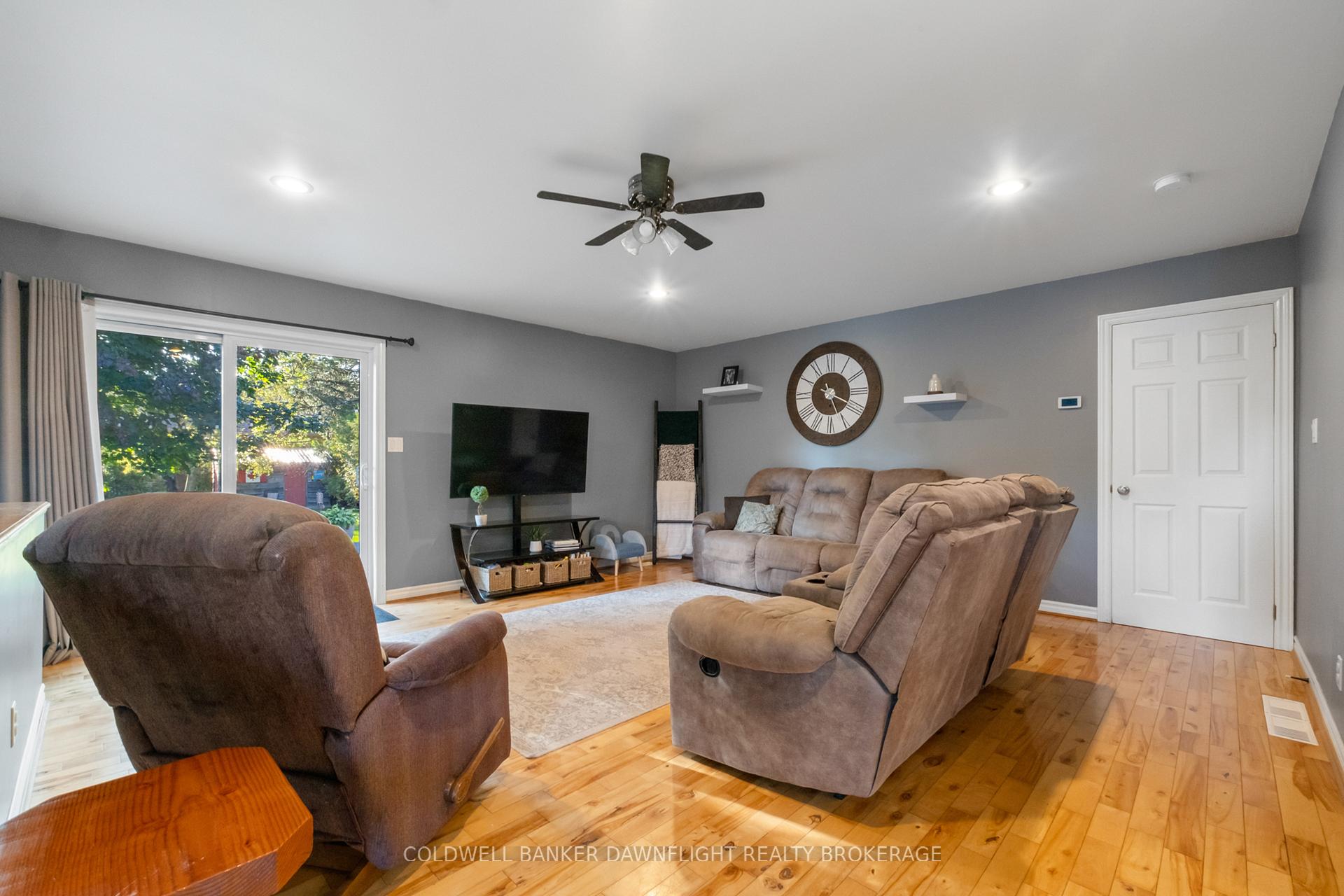 Photo 5 of 369 Marlborough Street, South Huron, Exeter — HOMEH