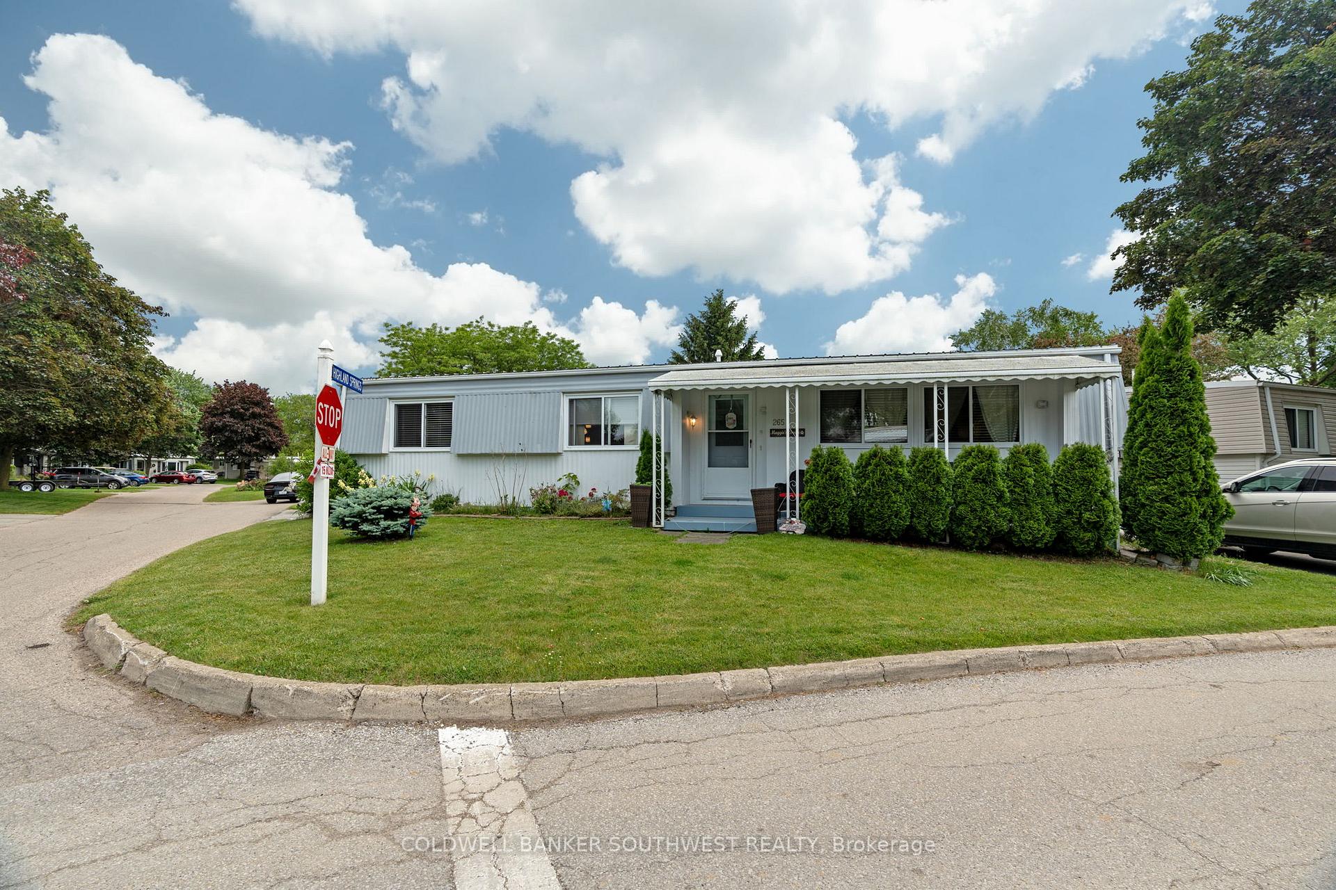 Photo 4 of 265 Pebble Beach Parkway, South Huron, Stephen — HOMEH