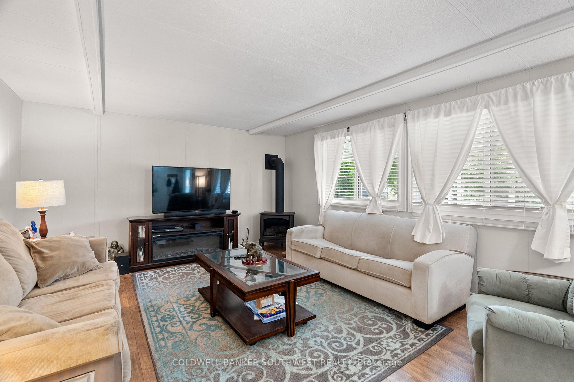 Photo 10 of 265 Pebble Beach Parkway, South Huron, Stephen — HOMEH