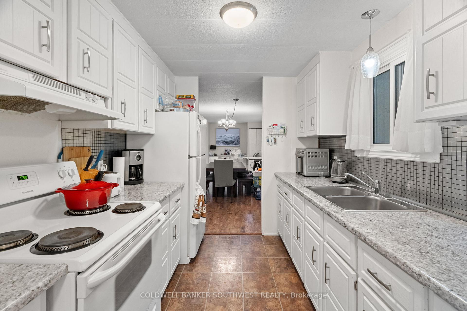 Photo 19 of 265 Pebble Beach Parkway, South Huron, Stephen — HOMEH