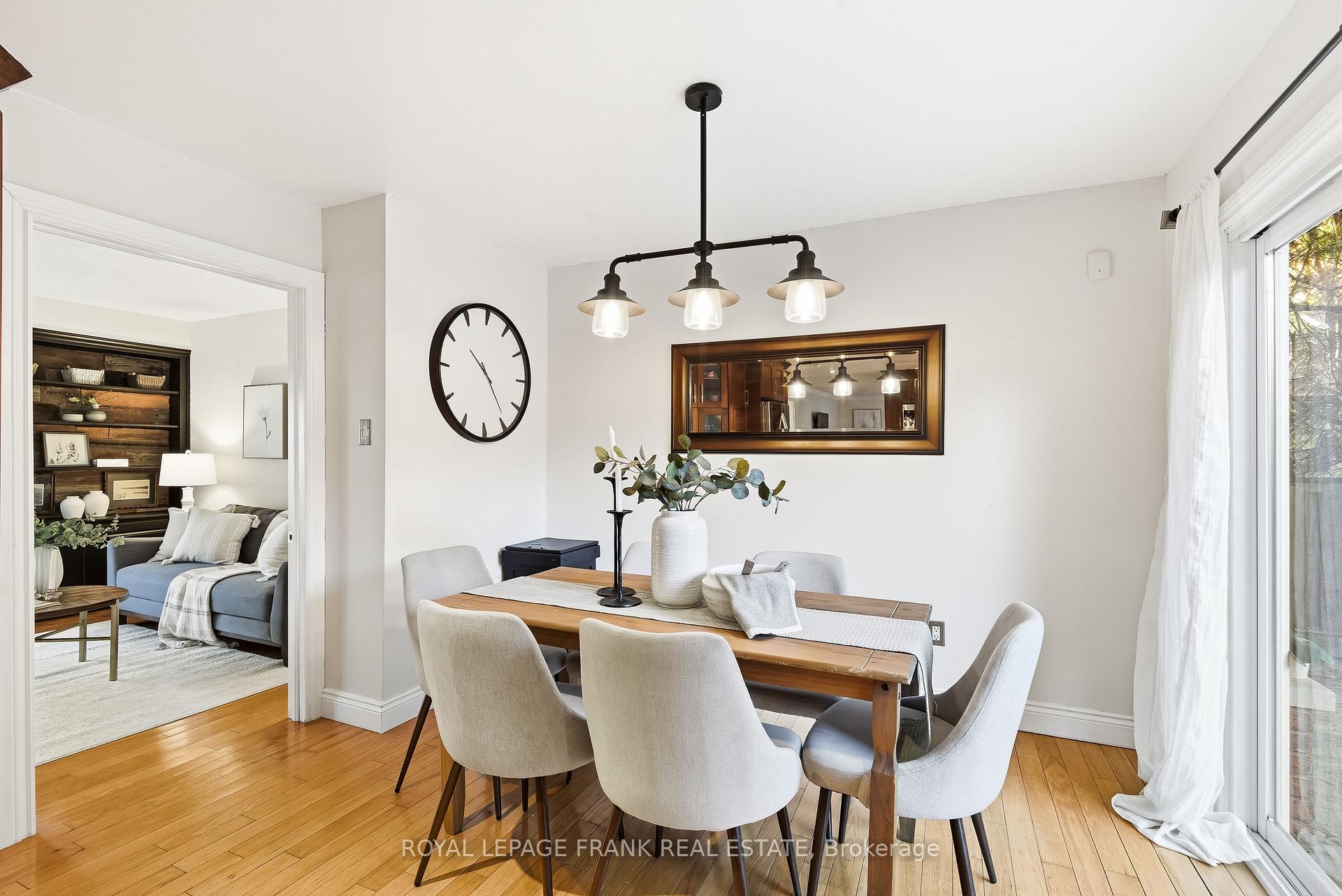 Photo 15 of 462 Kent Street, Scugog, Port Perry — HOMEH